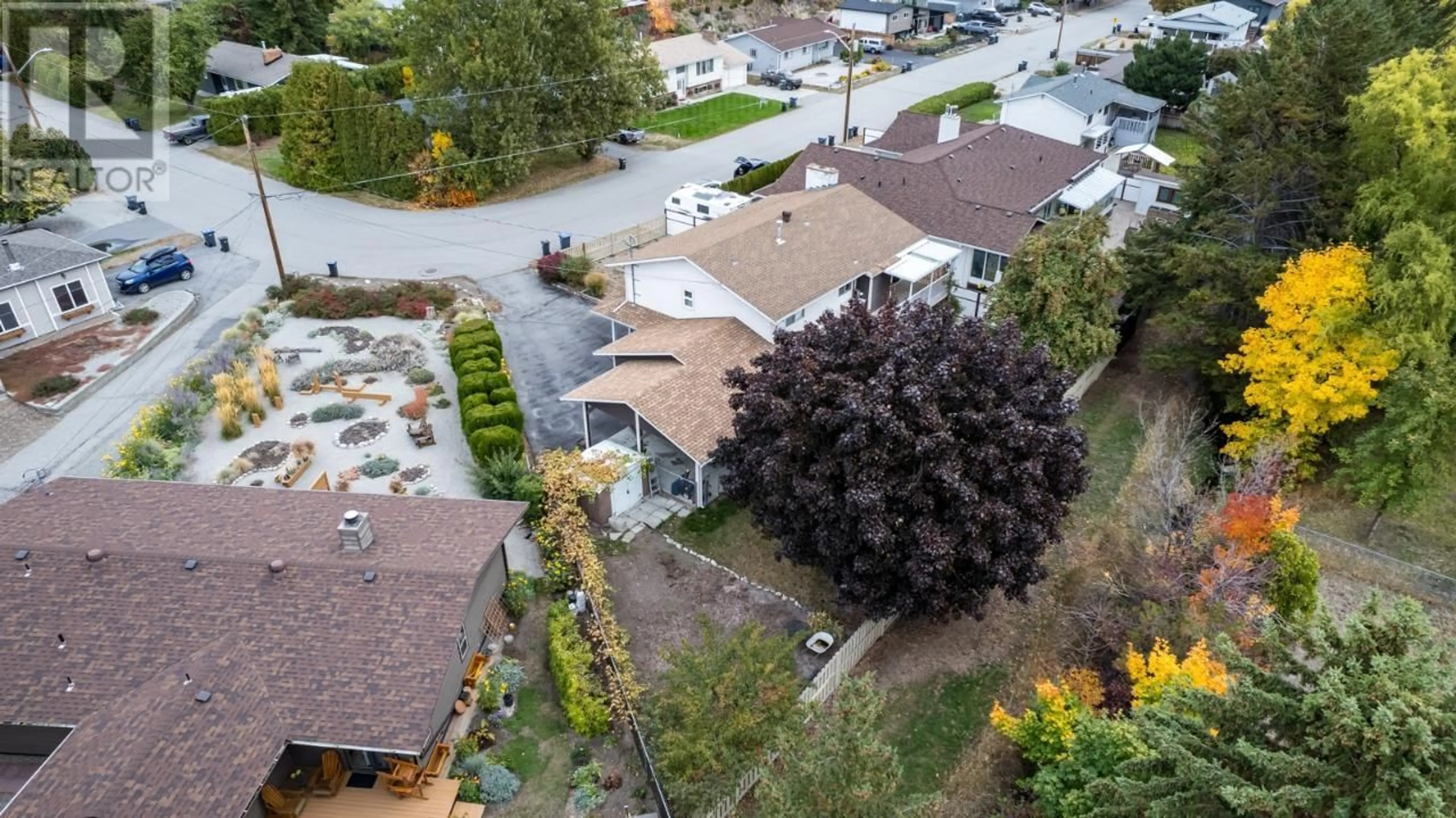 Frontside or backside of a home for 10713 JULIA Street, Summerland British Columbia V0H1Z5