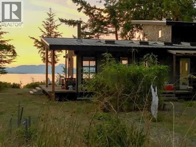 1805 SAVARY ISLAND RD, Savary Island 2