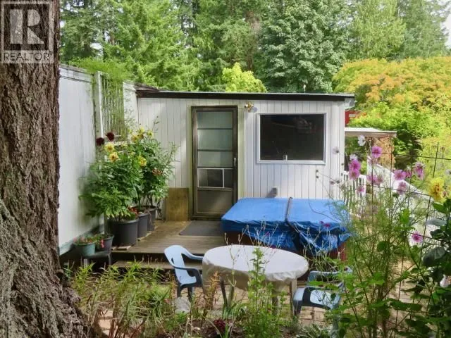 16-6263 LUND, Powell River 5