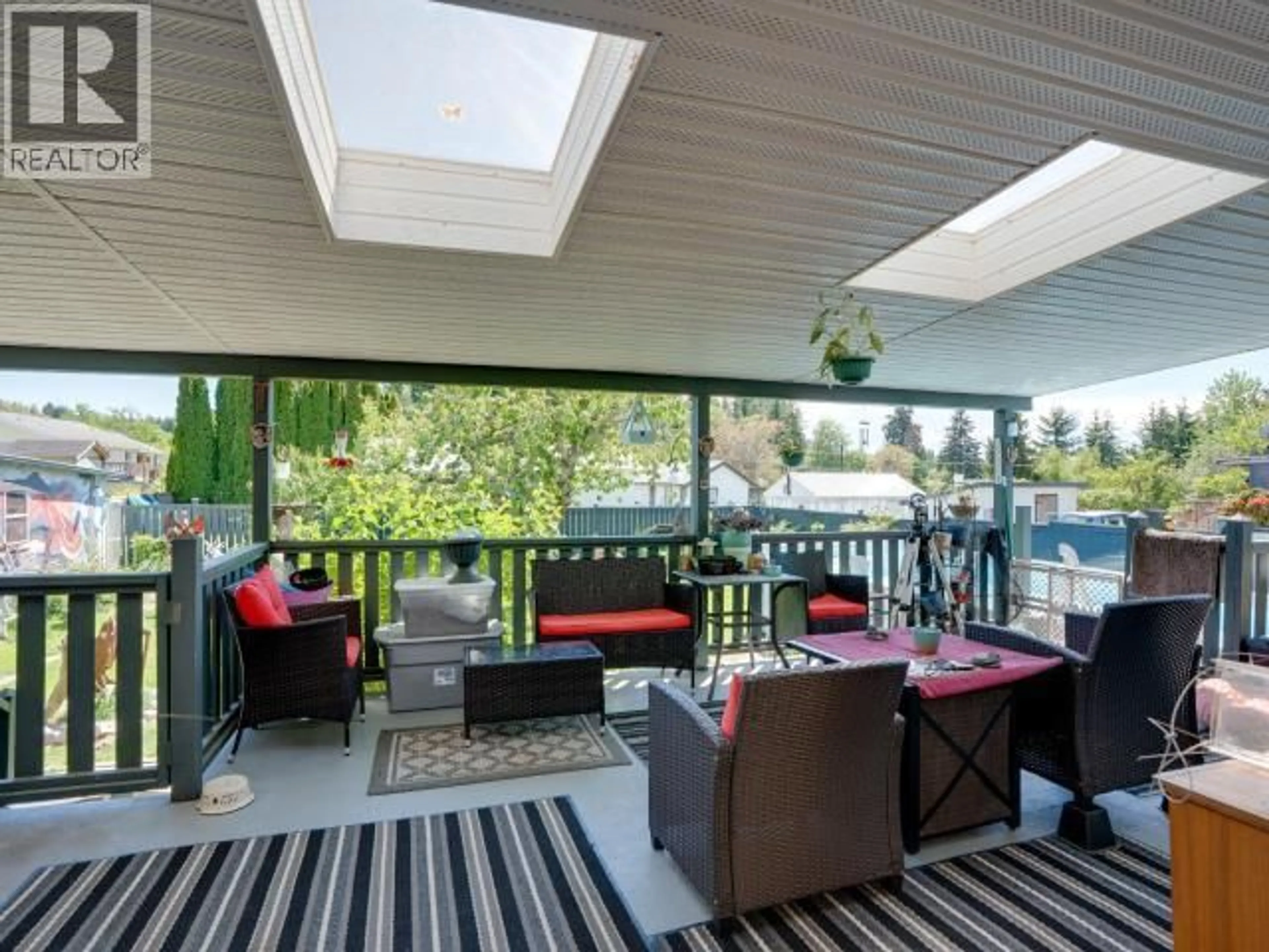 Patio, unknown for 6060 LOIS STREET, Powell River British Columbia V8A4T7