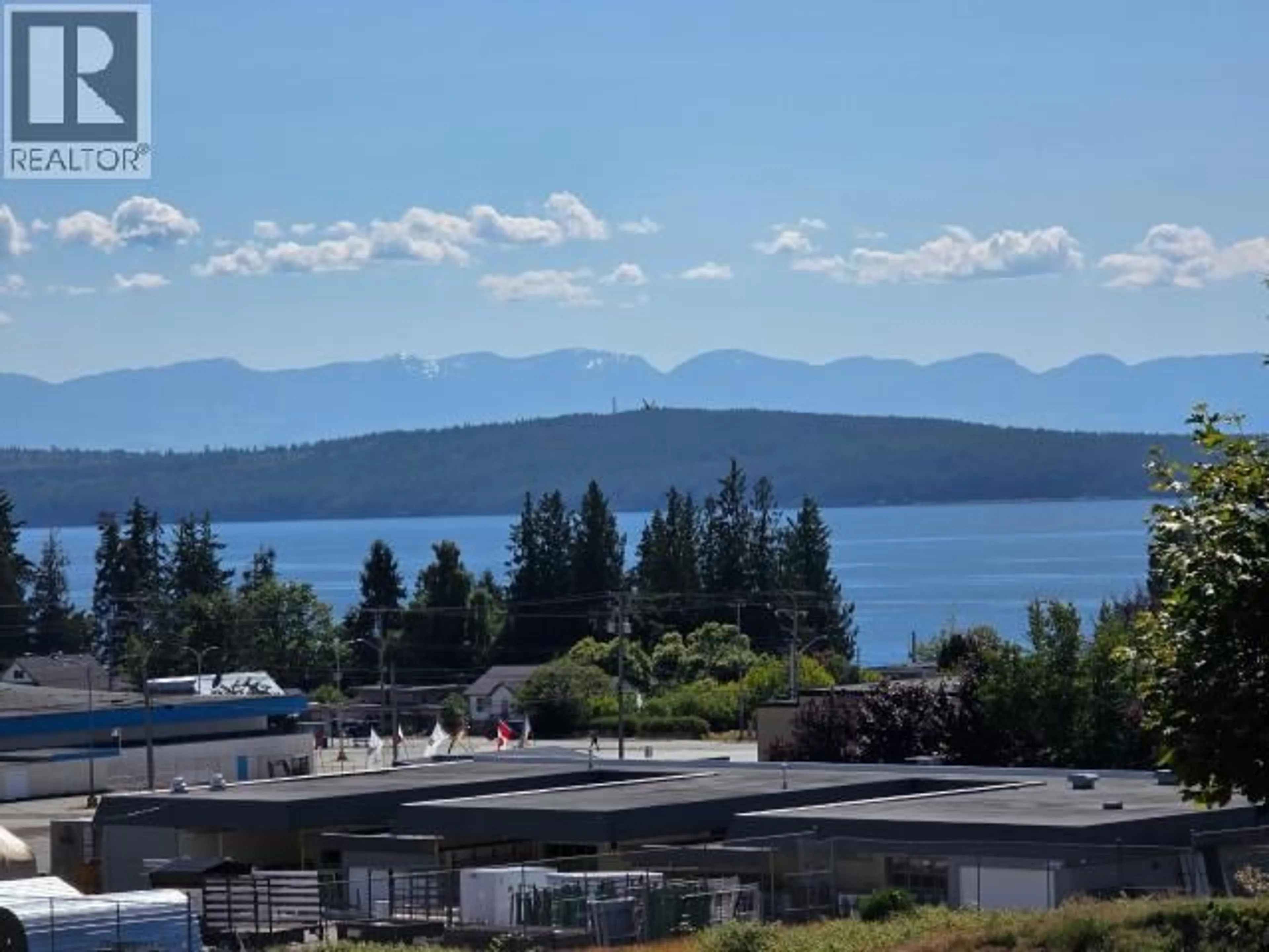 A pic of a room for 6 - 4420 QUEBEC AVE, Powell River British Columbia V8A5L5