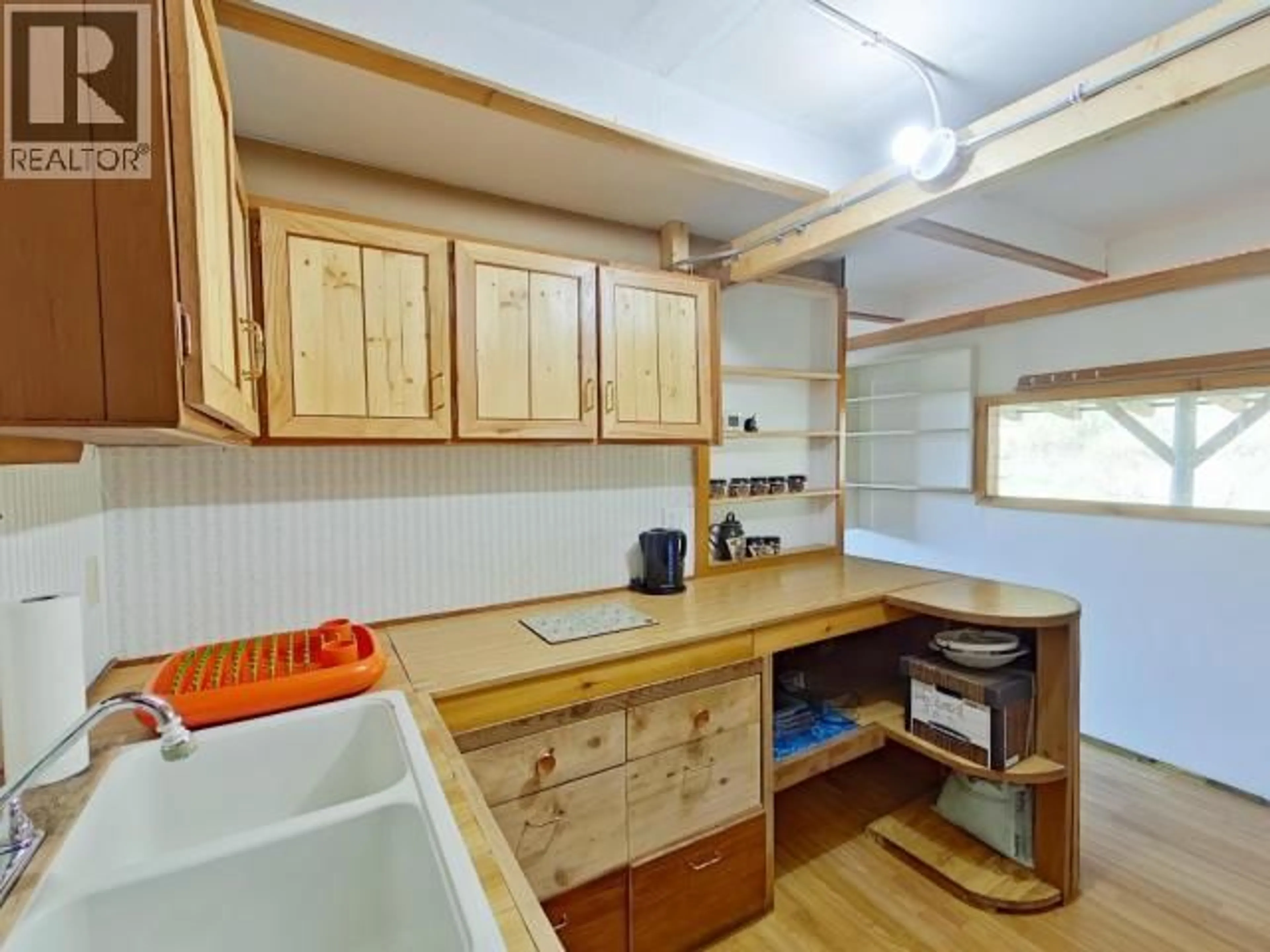 Standard kitchen, unknown for 4317 SANDERSON ROAD, Texada Island British Columbia V0N1W0