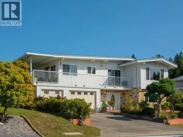 3740 STRATHCONA AVE, Powell River 2