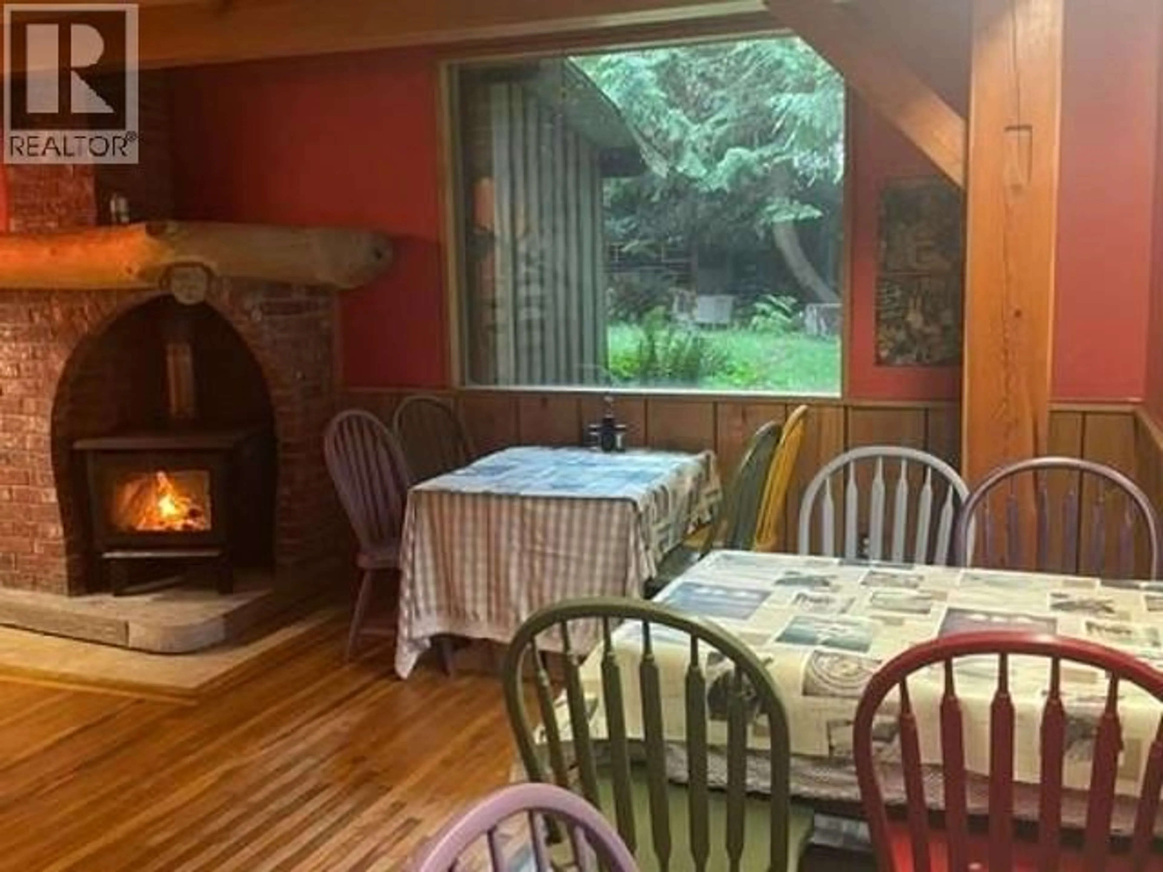 Dining room, unknown for 2778 BRIAN'S WAY, Savary Island British Columbia V0N2G0