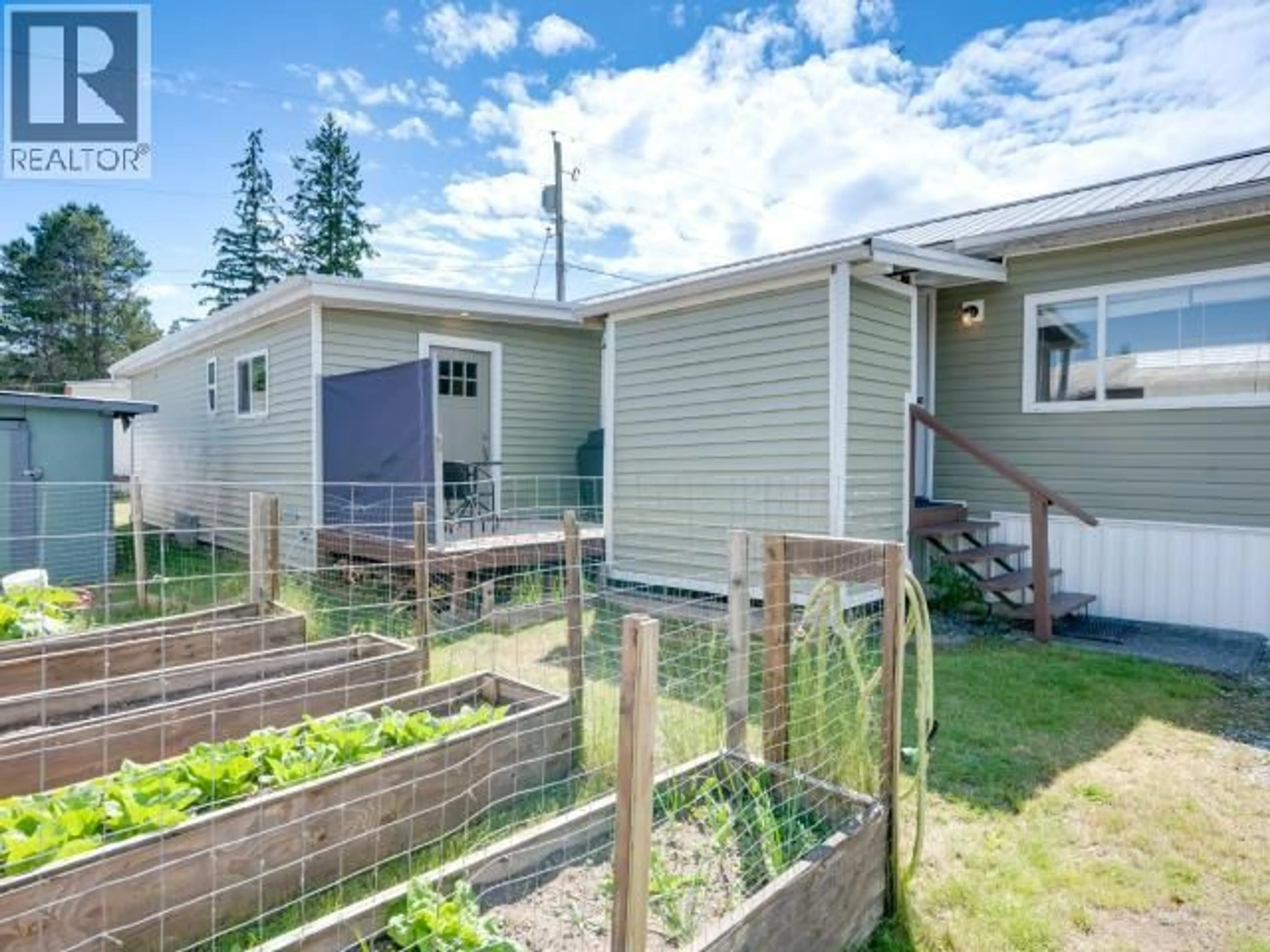 Home with vinyl exterior material, street for 45-4500 CLARIDGE ROAD, Powell River British Columbia V8A5N2
