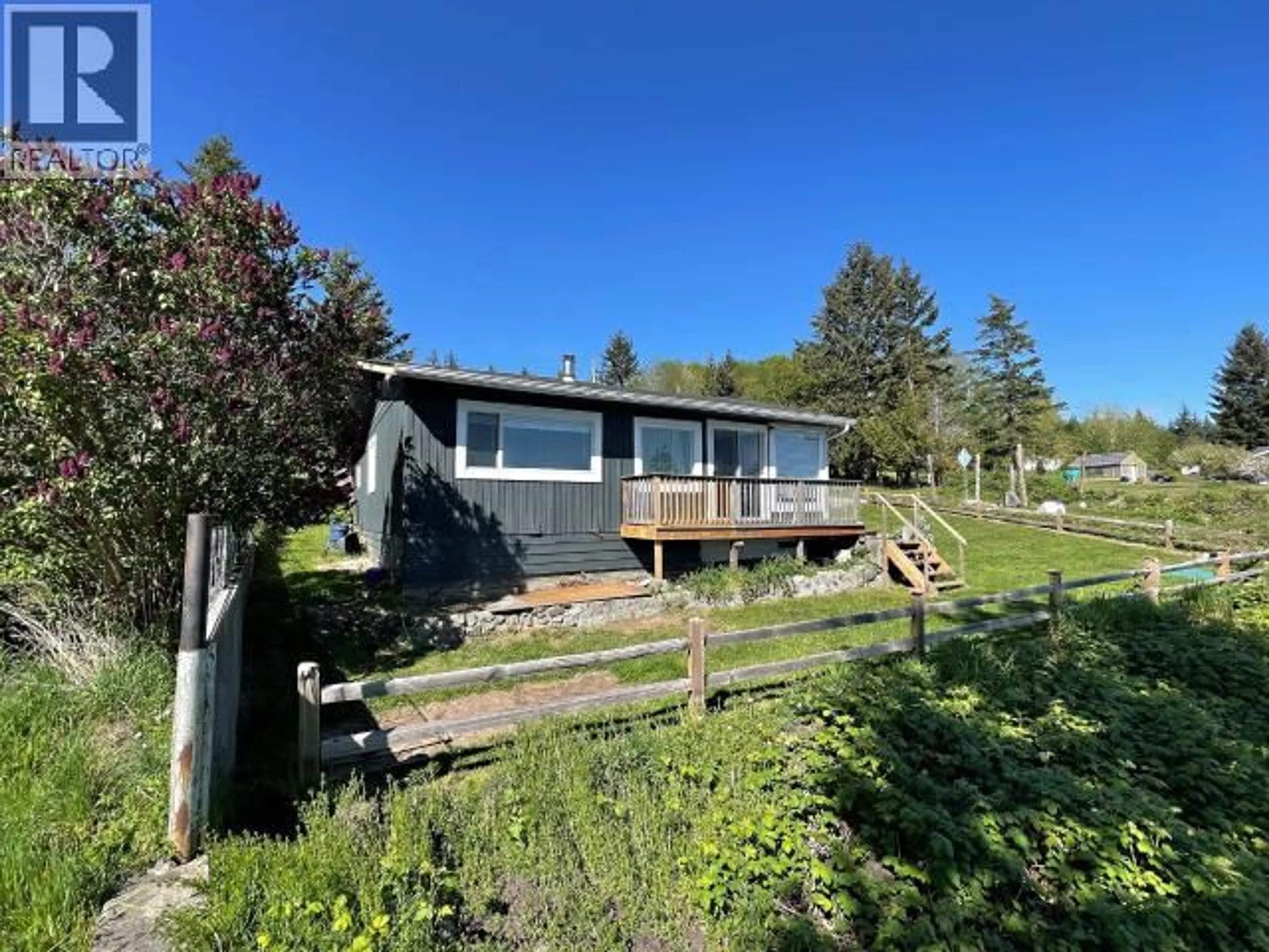 A pic from outside/outdoor area/front of a property/back of a property/a pic from drone, water/lake/river/ocean view for 2119 PALMER ROAD, Powell River British Columbia V8A0H8