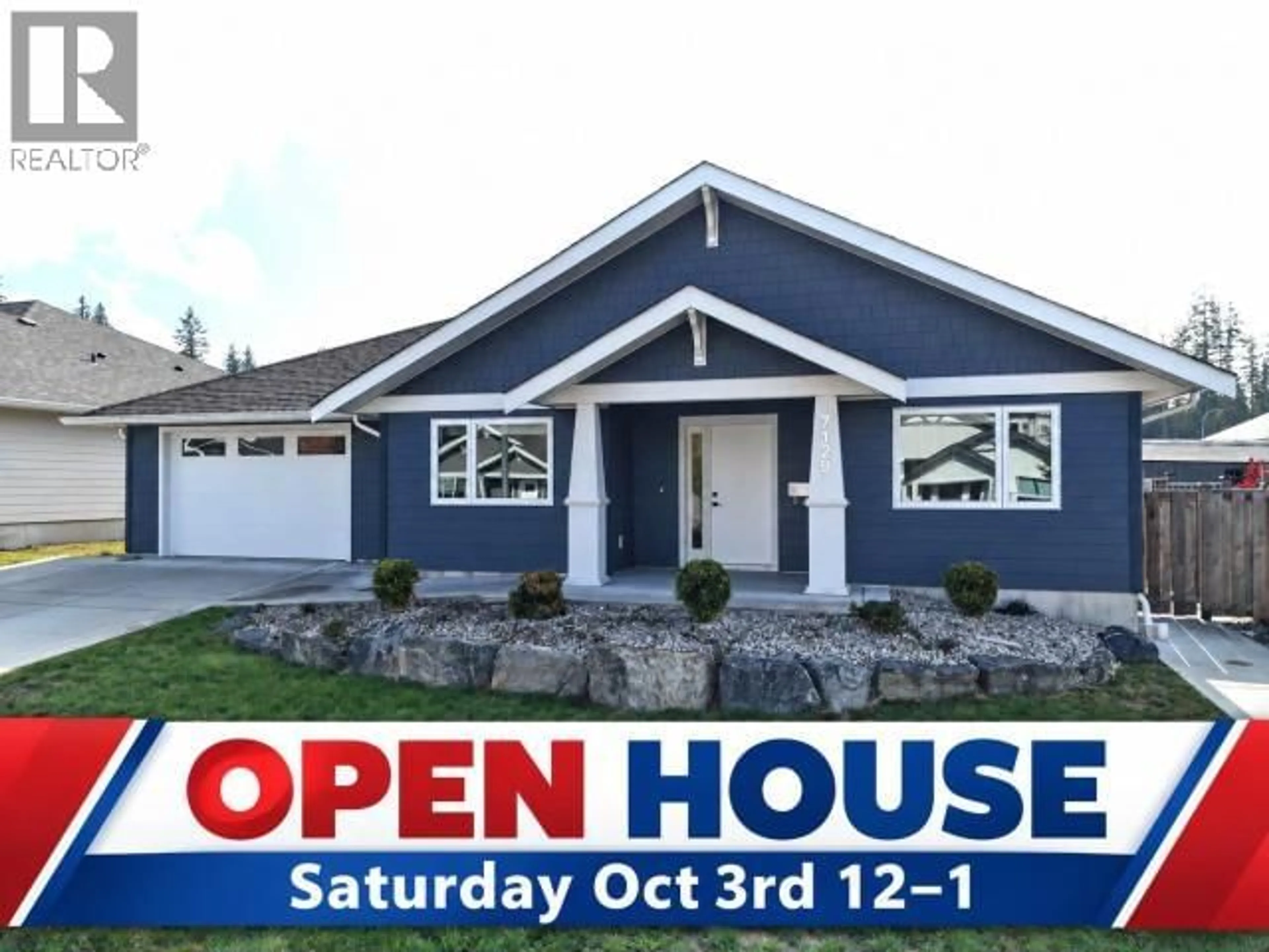 Home with vinyl exterior material, street for 7129 EDGEHILL CRESCENT, Powell River British Columbia V8A0A1