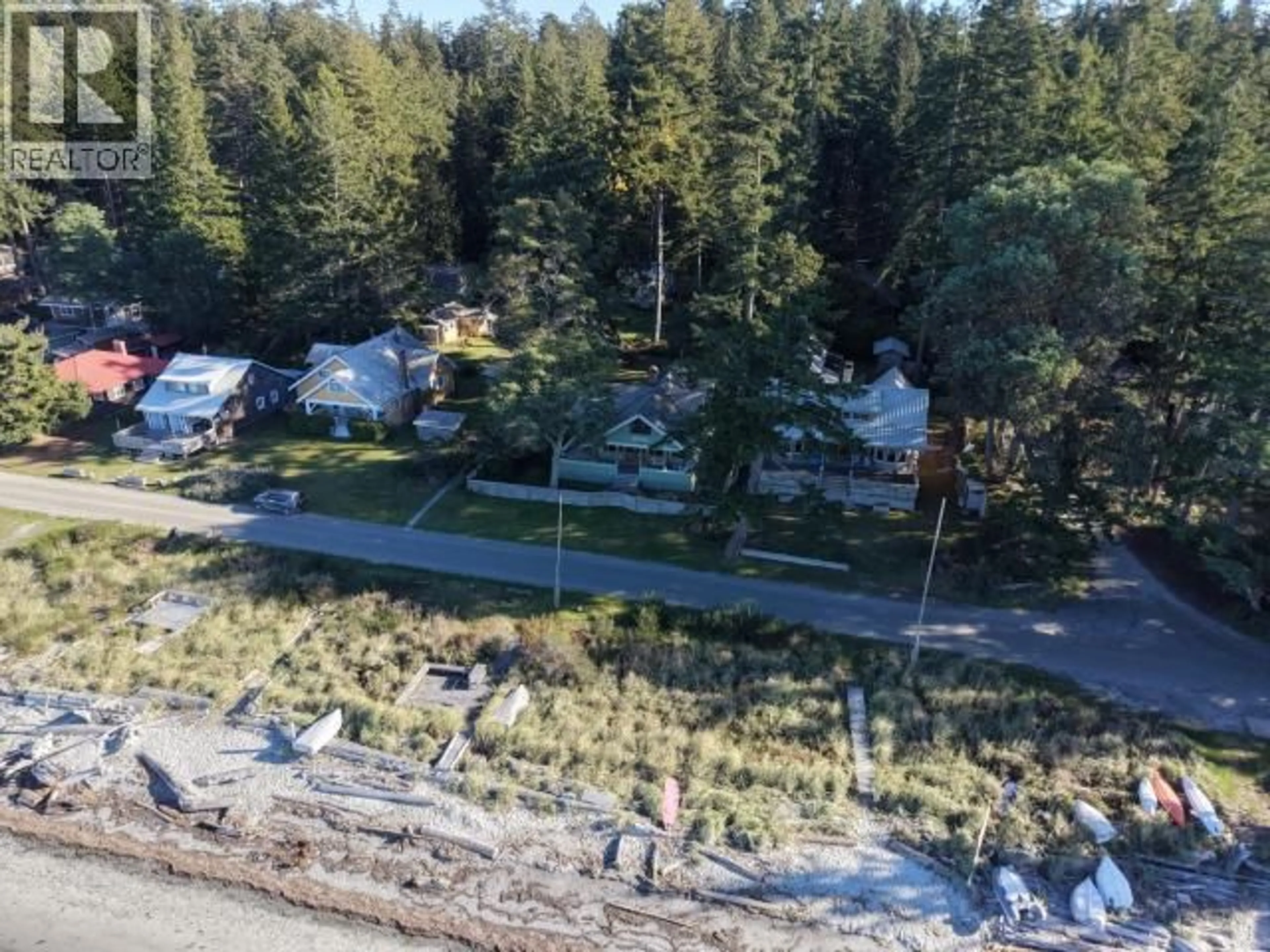 A pic from outside/outdoor area/front of a property/back of a property/a pic from drone, forest/trees view for 3054 MALASPINA PROMENADE, Savary Island British Columbia V0N2G0