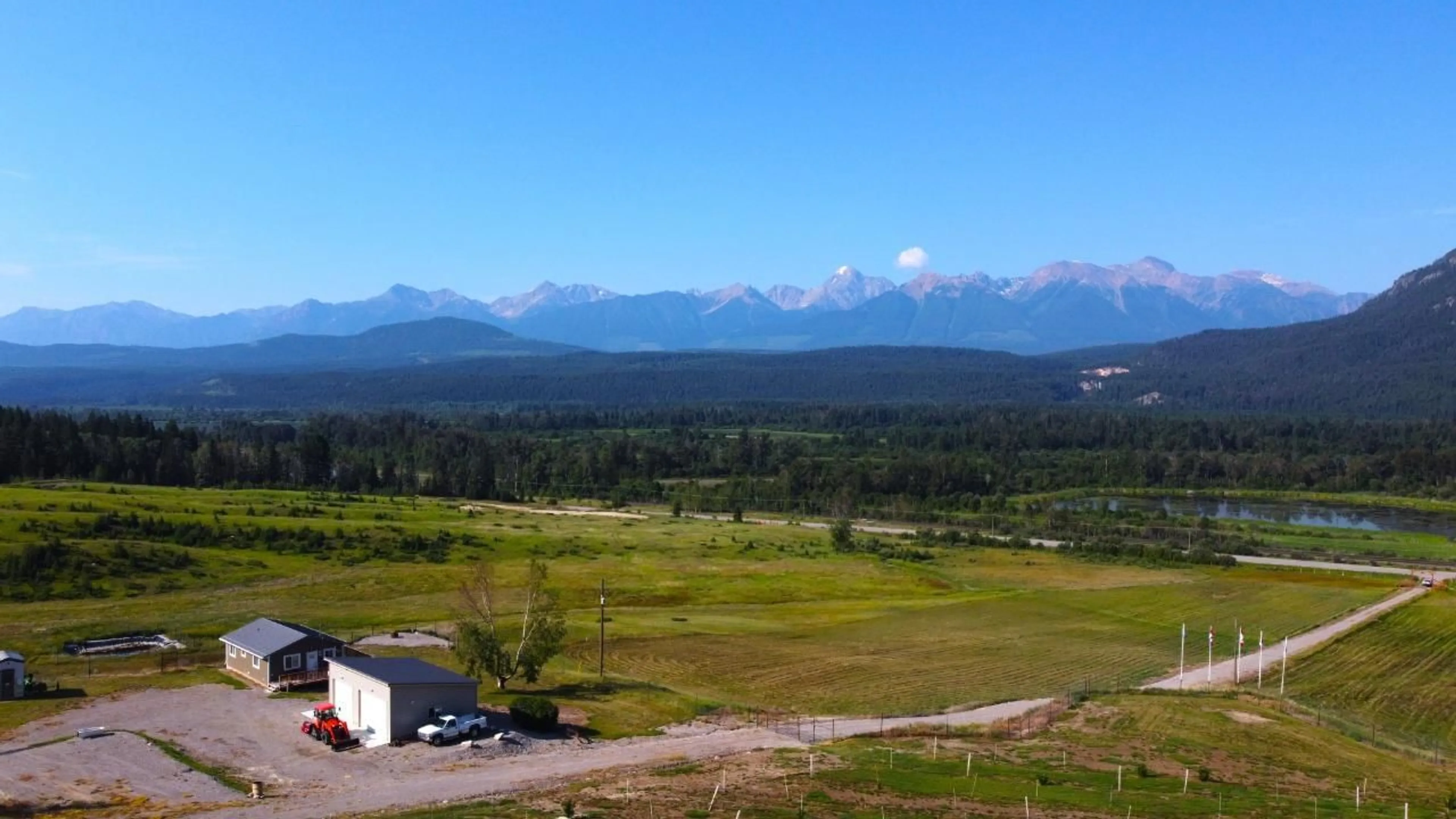 A pic from exterior of the house or condo, the view of mountain for 726 95 Highway, Spillimacheen British Columbia V0A1P0