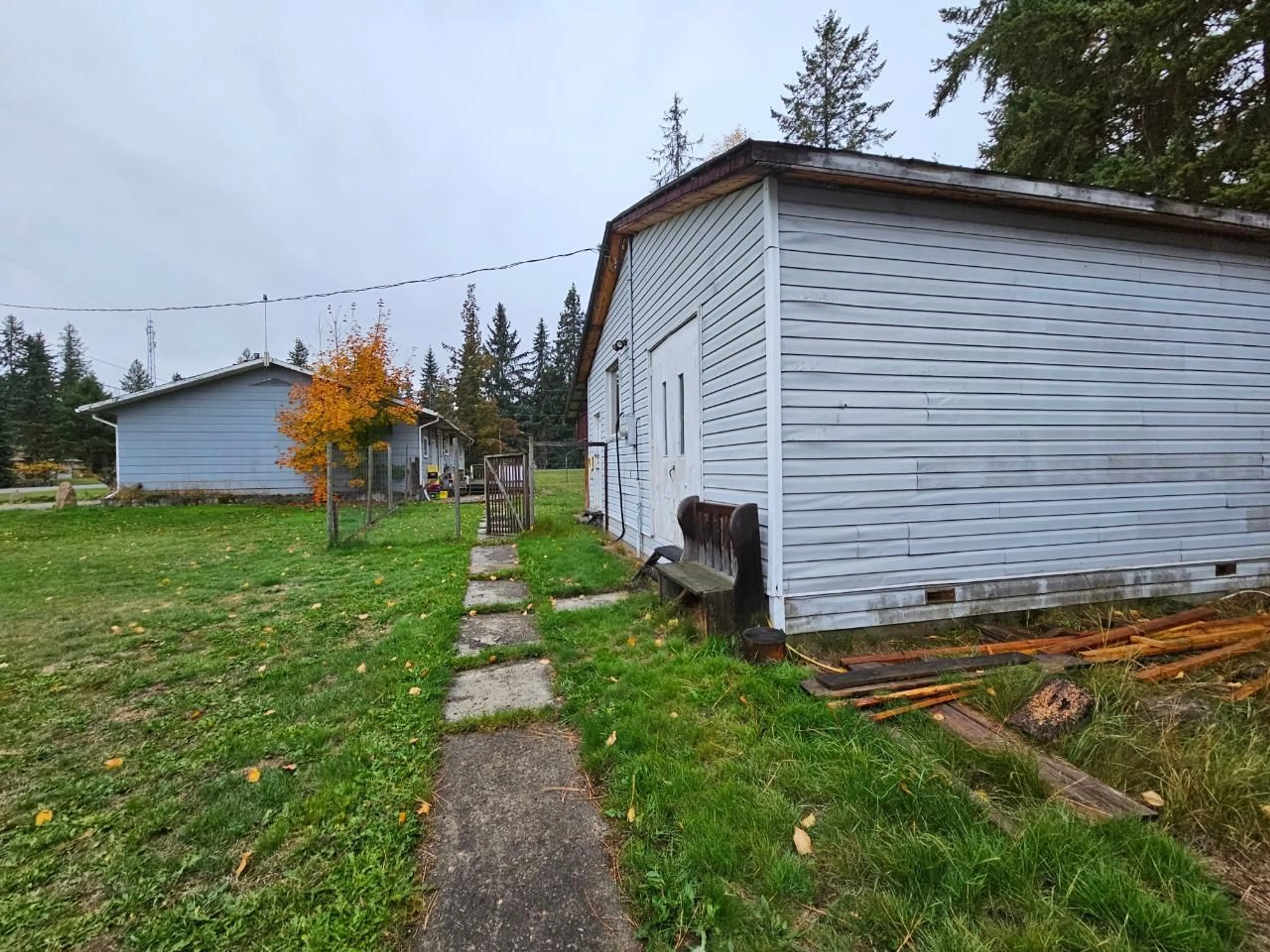 Shed for 333 MONASHEE Avenue, Edgewood British Columbia V0G1J0