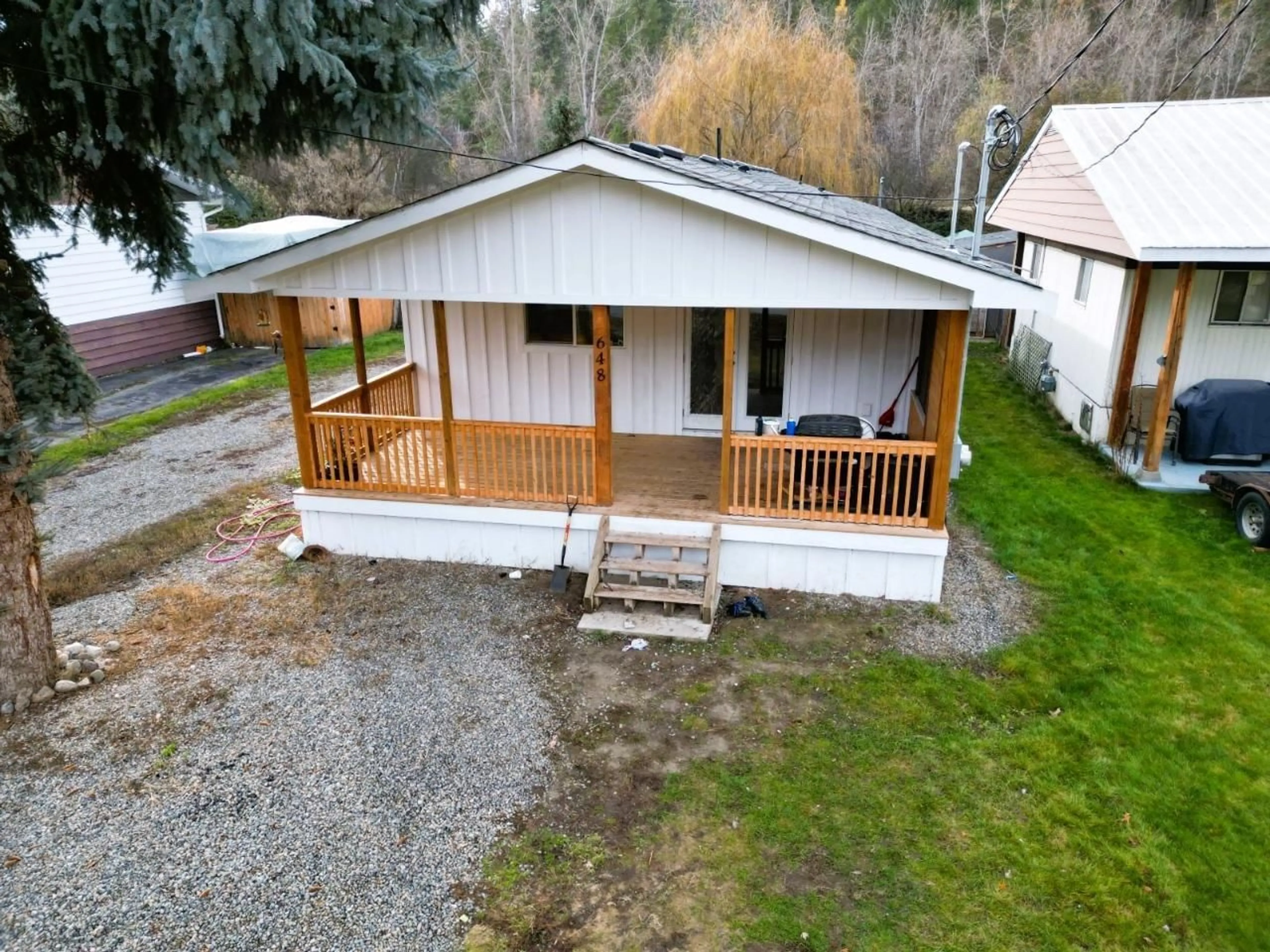 Frontside or backside of a home, cottage for 648 CENTRAL Avenue, Midway British Columbia V0H1M0