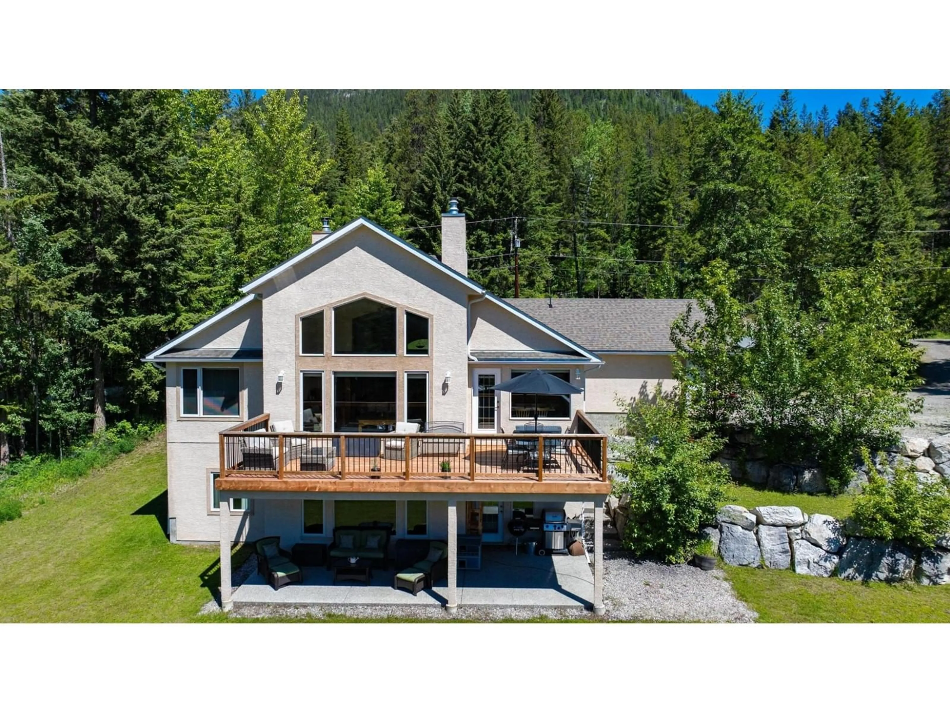 Frontside or backside of a home, cottage for 965 OSTER  Road, Golden British Columbia V0A1H1