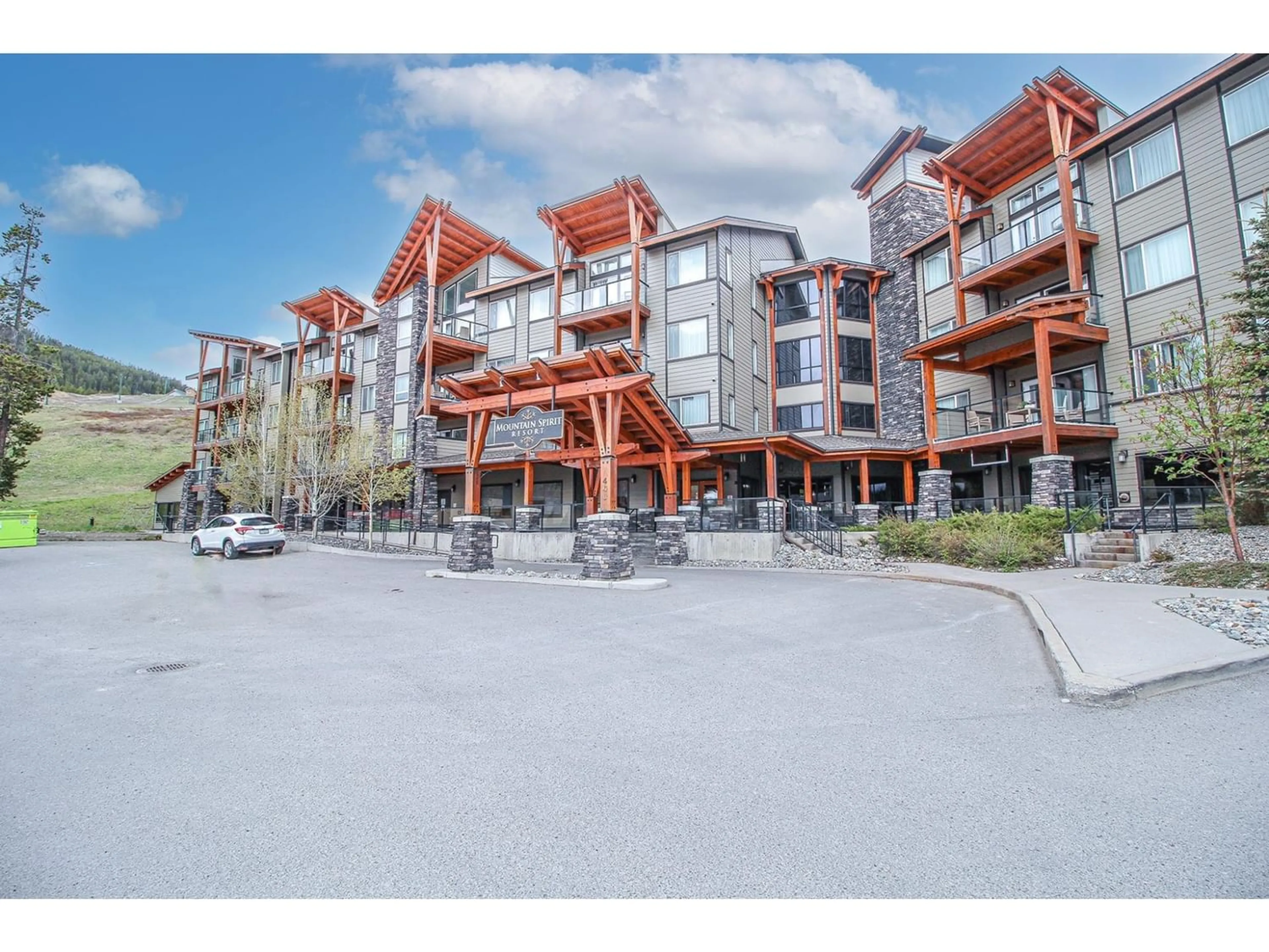 A pic from exterior of the house or condo, the street view for 400 STEMWINDER Drive Unit# 315, Kimberley British Columbia V1A2Y9