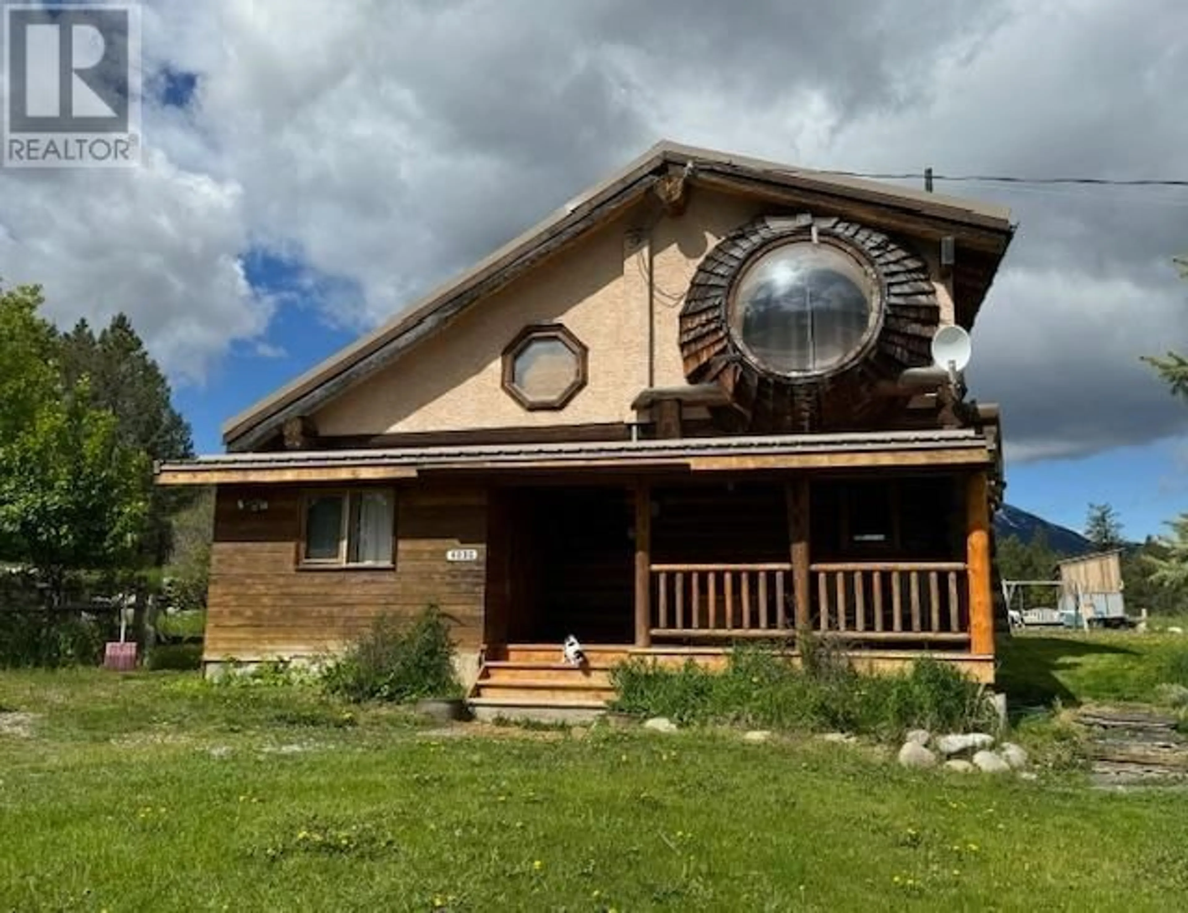 Unknown for 4096 TOBY CREEK ROAD, Invermere British Columbia V0A1K5
