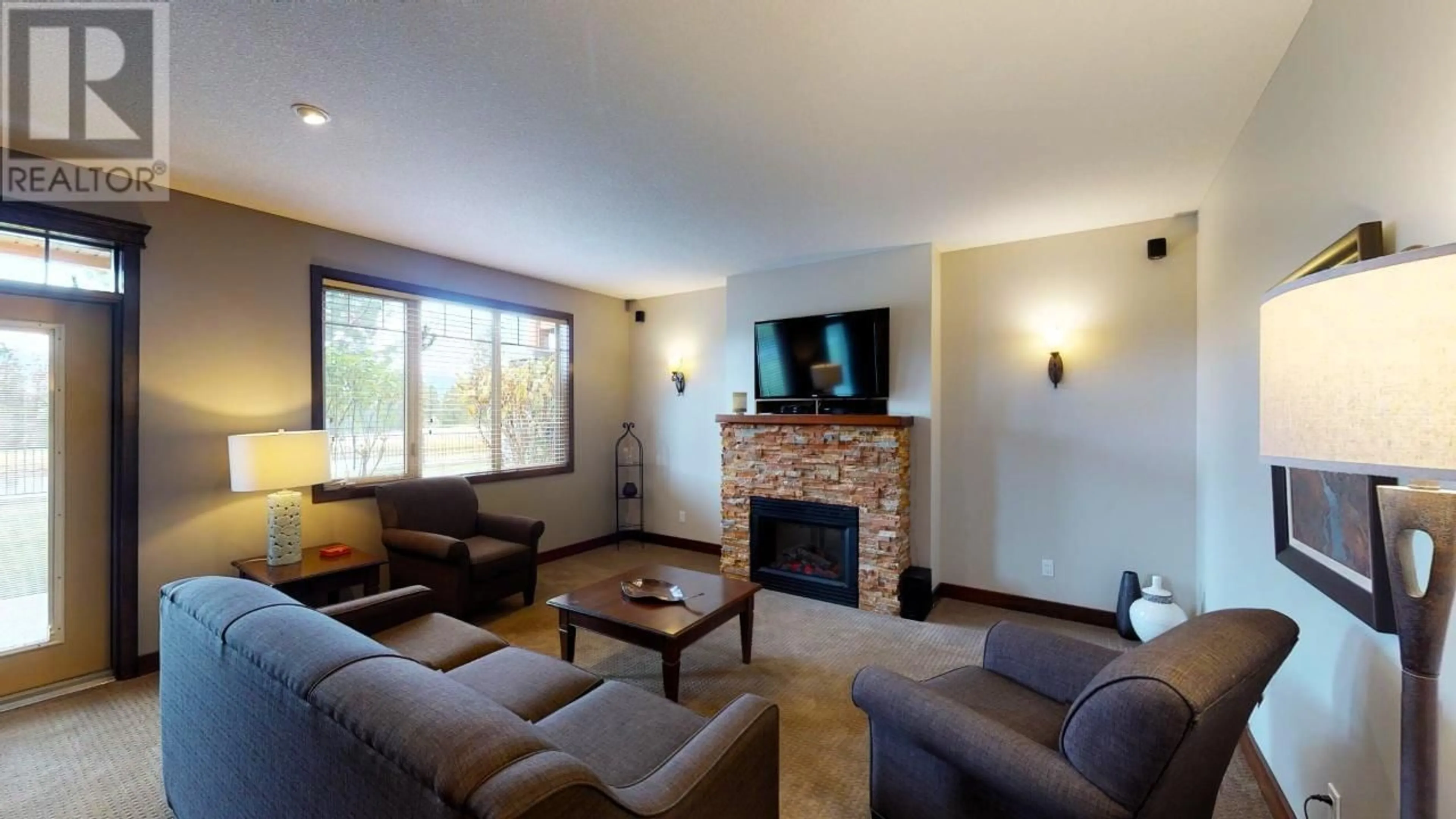 Living room with furniture, unknown for 614 B - 600 BIGHORN BOULEVARD, Radium Hot Springs British Columbia V0A1M0