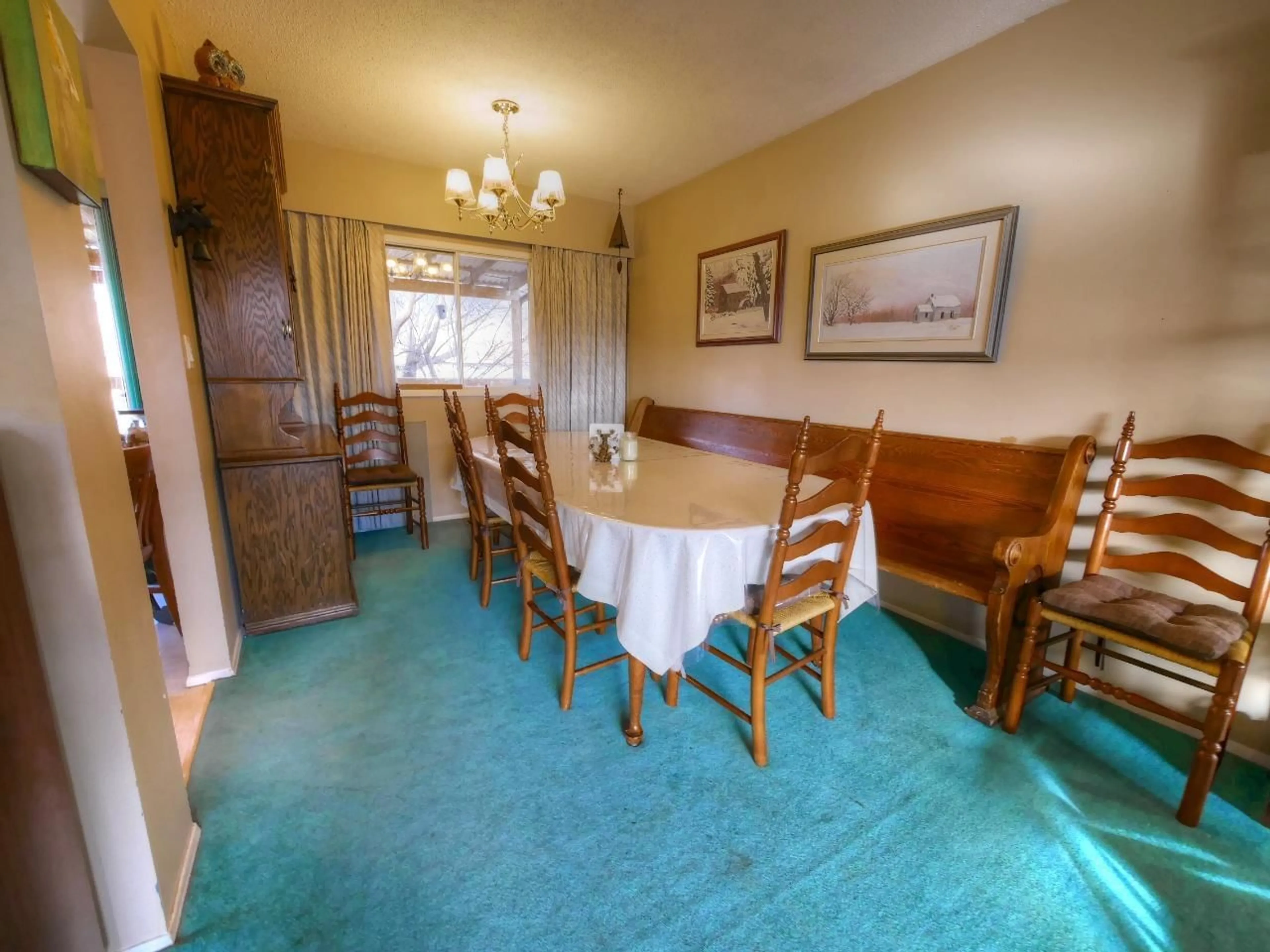 Dining room, cottage for 1818 ASH Street, Creston British Columbia V0B1G5