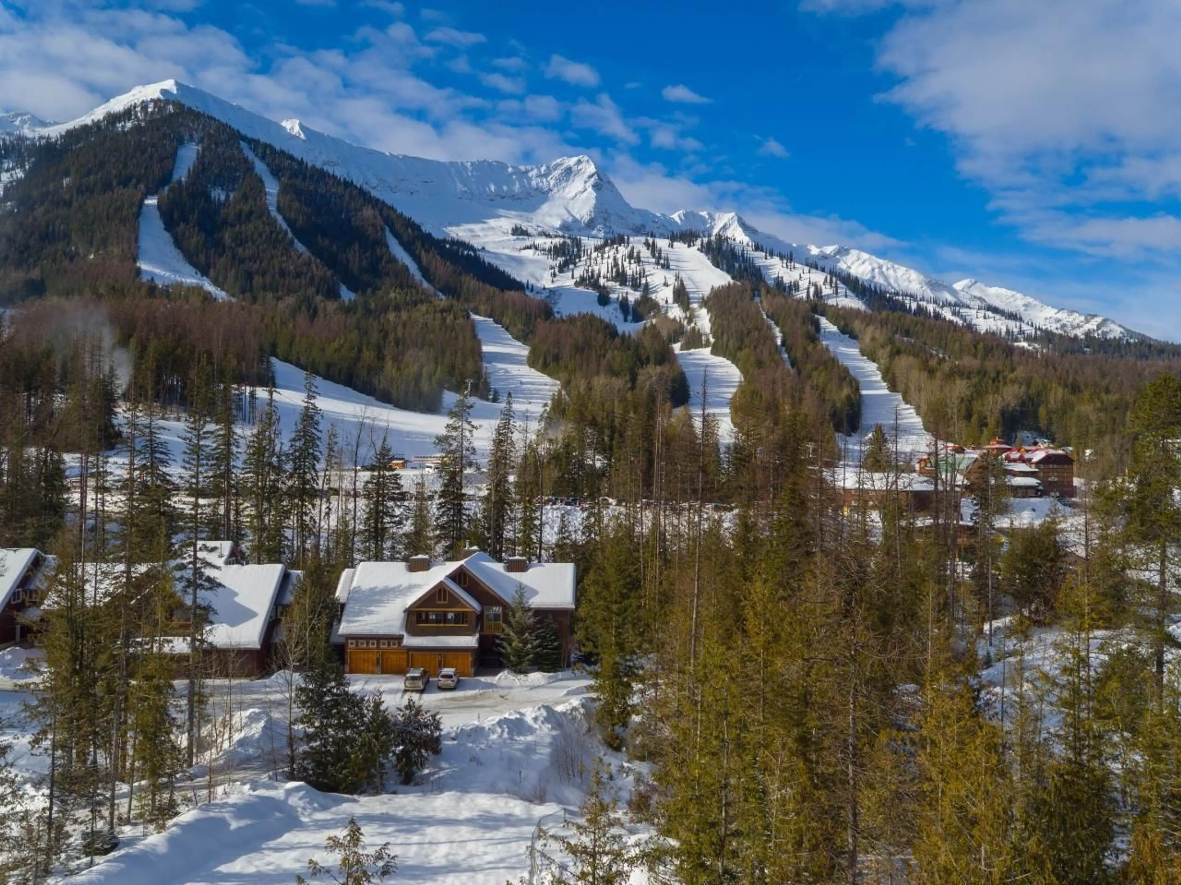 A pic from exterior of the house or condo, the view of mountain for 4576 TIMBERLINE Crescent Unit# 39, Fernie British Columbia V0B1M5