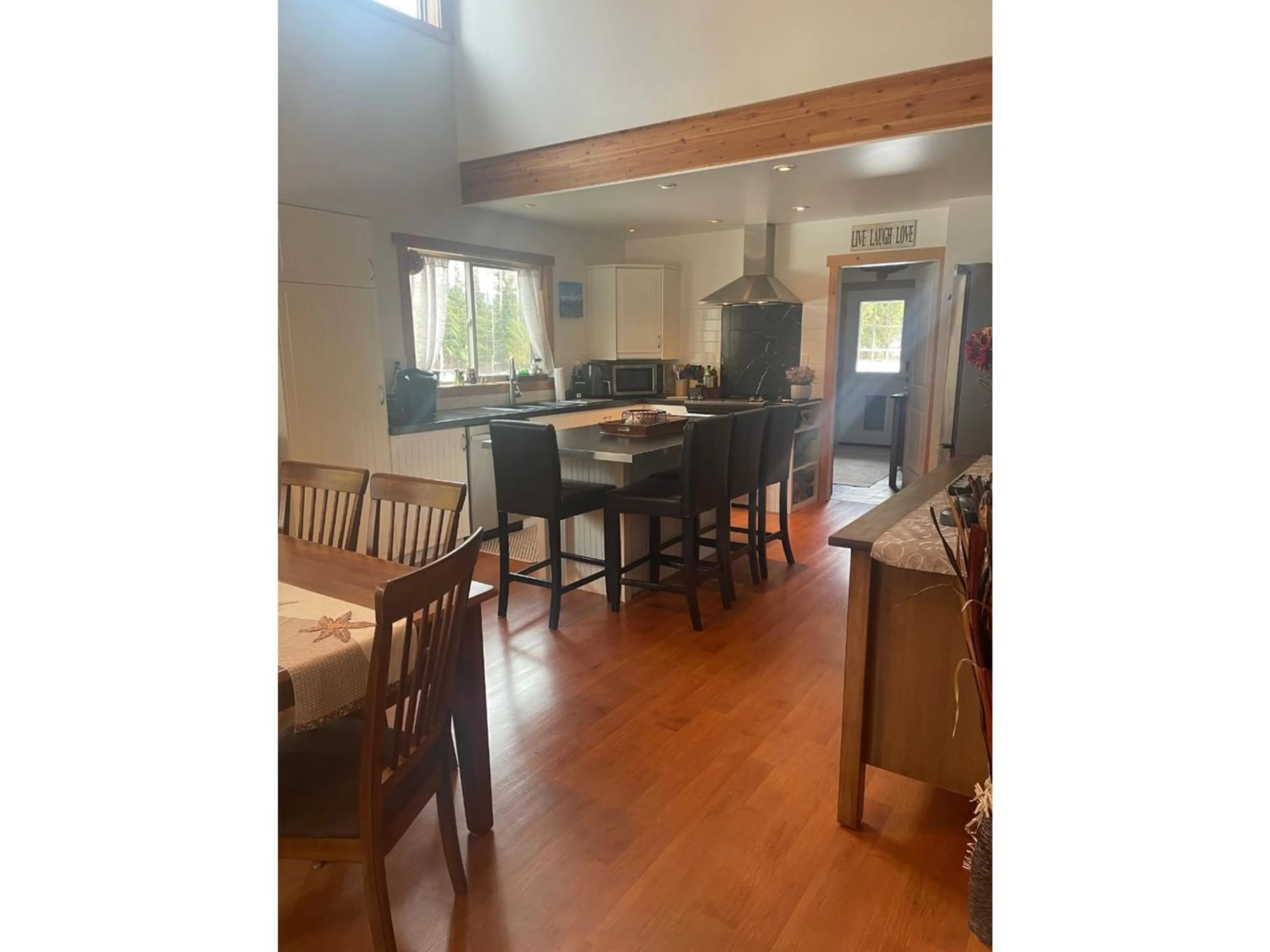 Open concept kitchen for 153 WILDWOOD Road, Nakusp British Columbia V0G1R1