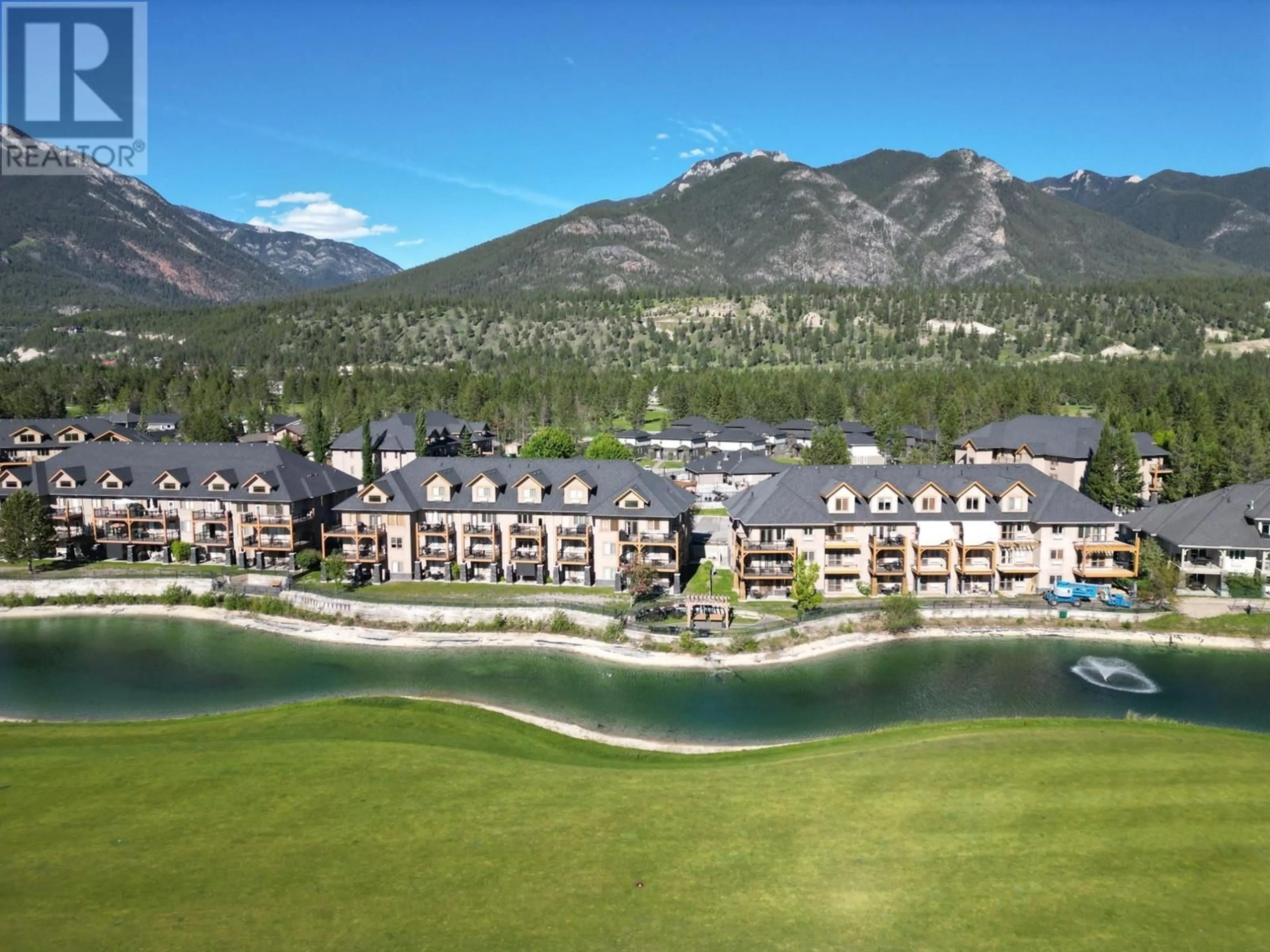 A pic from outside/outdoor area/front of a property/back of a property/a pic from drone, mountain view for 425 C - 400 BIGHORN BOULEVARD, Radium Hot Springs British Columbia V0A1M0