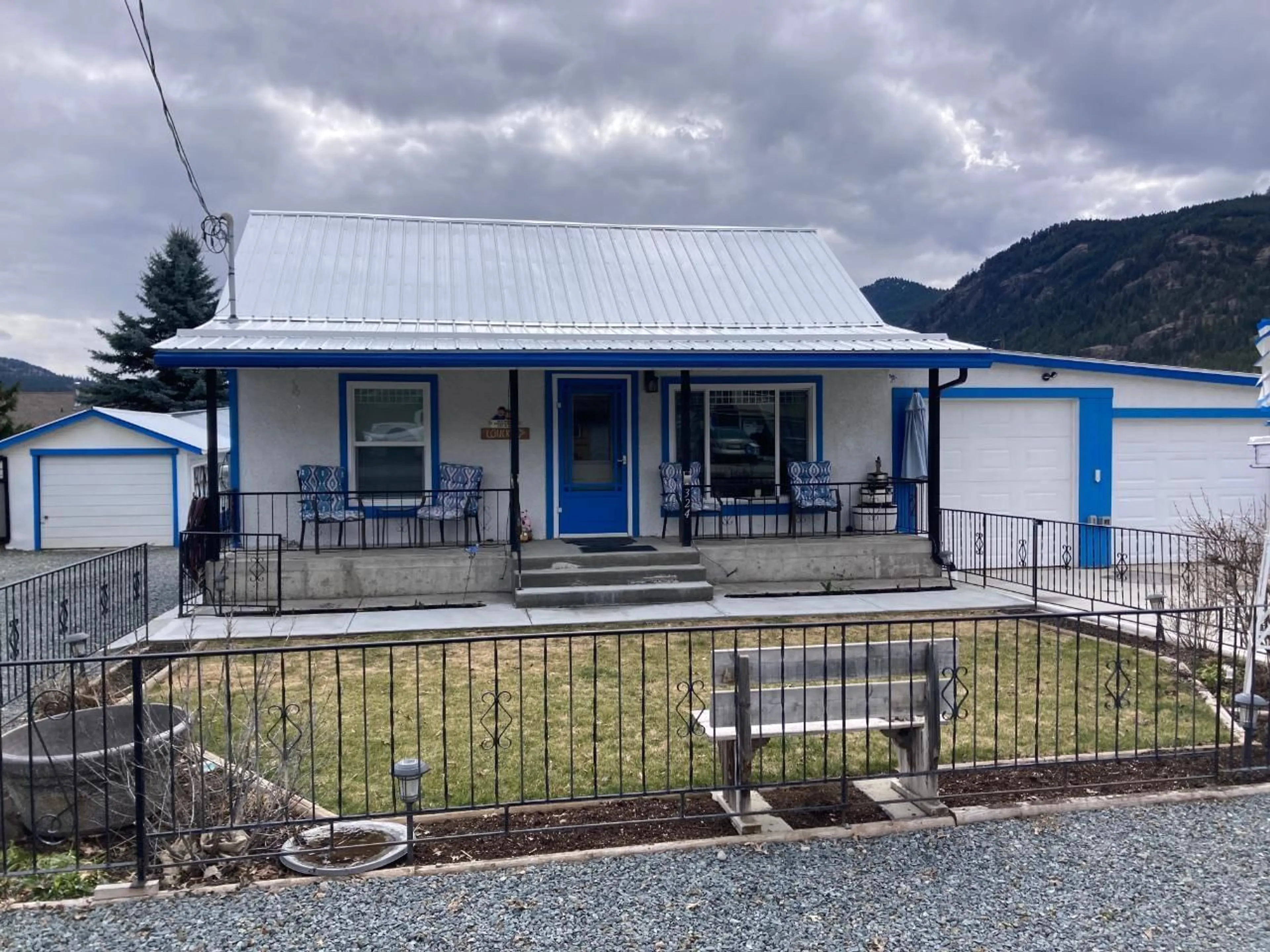 Patio, the fenced backyard for 324 HARTLAND Avenue, Midway British Columbia V0H1M0