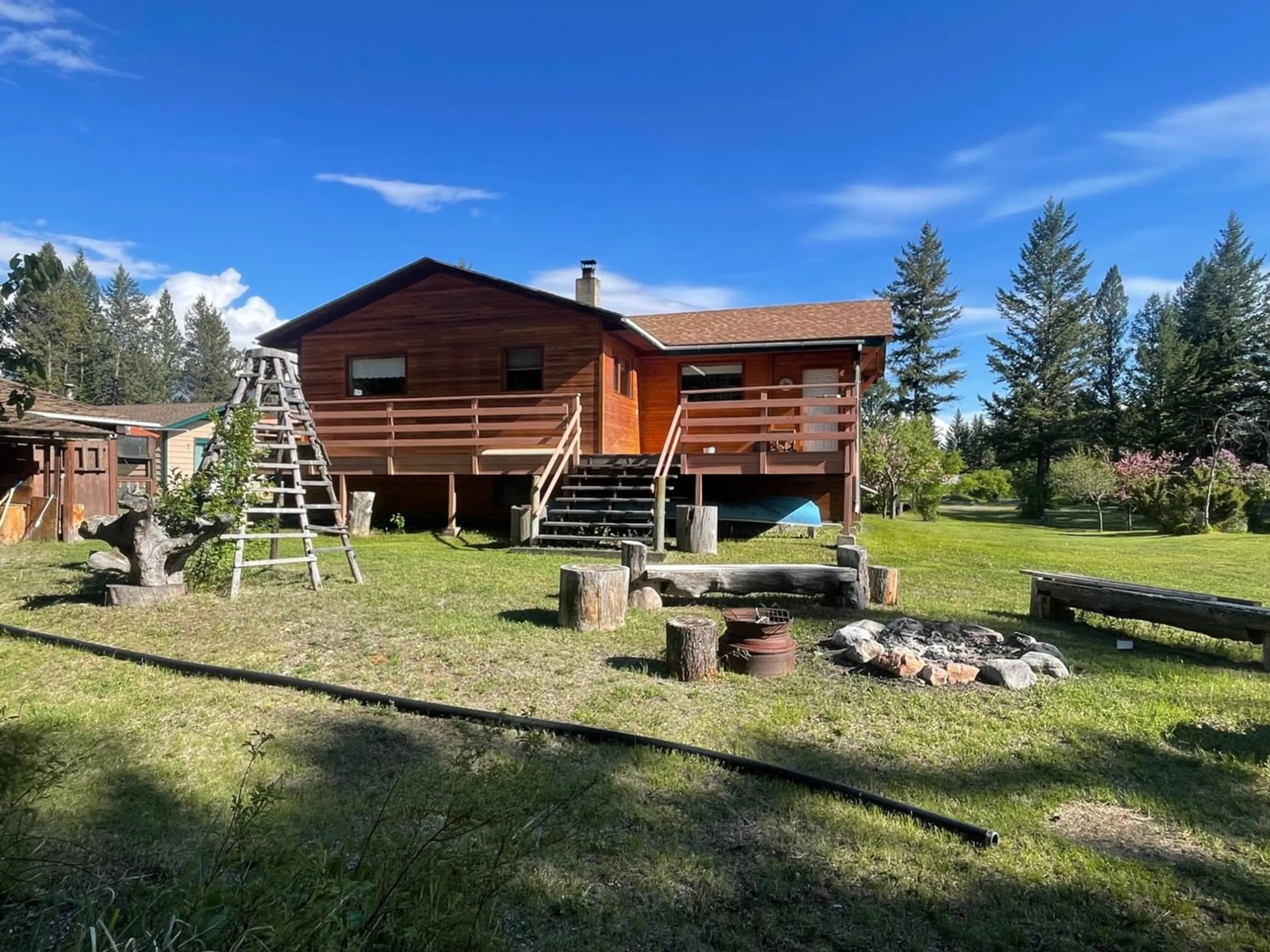 Shed for 4561 BARLEBEN Road, Skookumchuck British Columbia V0B2E0