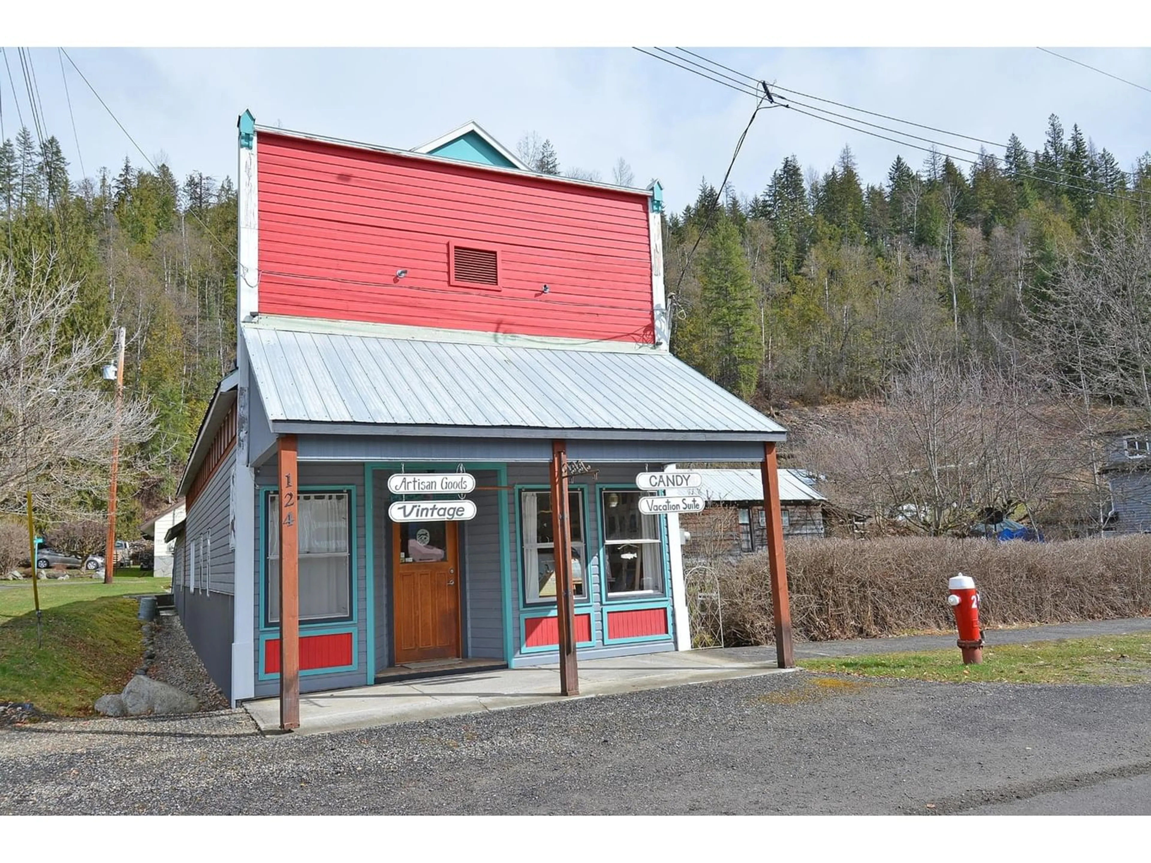 Street view for 124 LAKE AVENUE, Silverton British Columbia V0G1S0