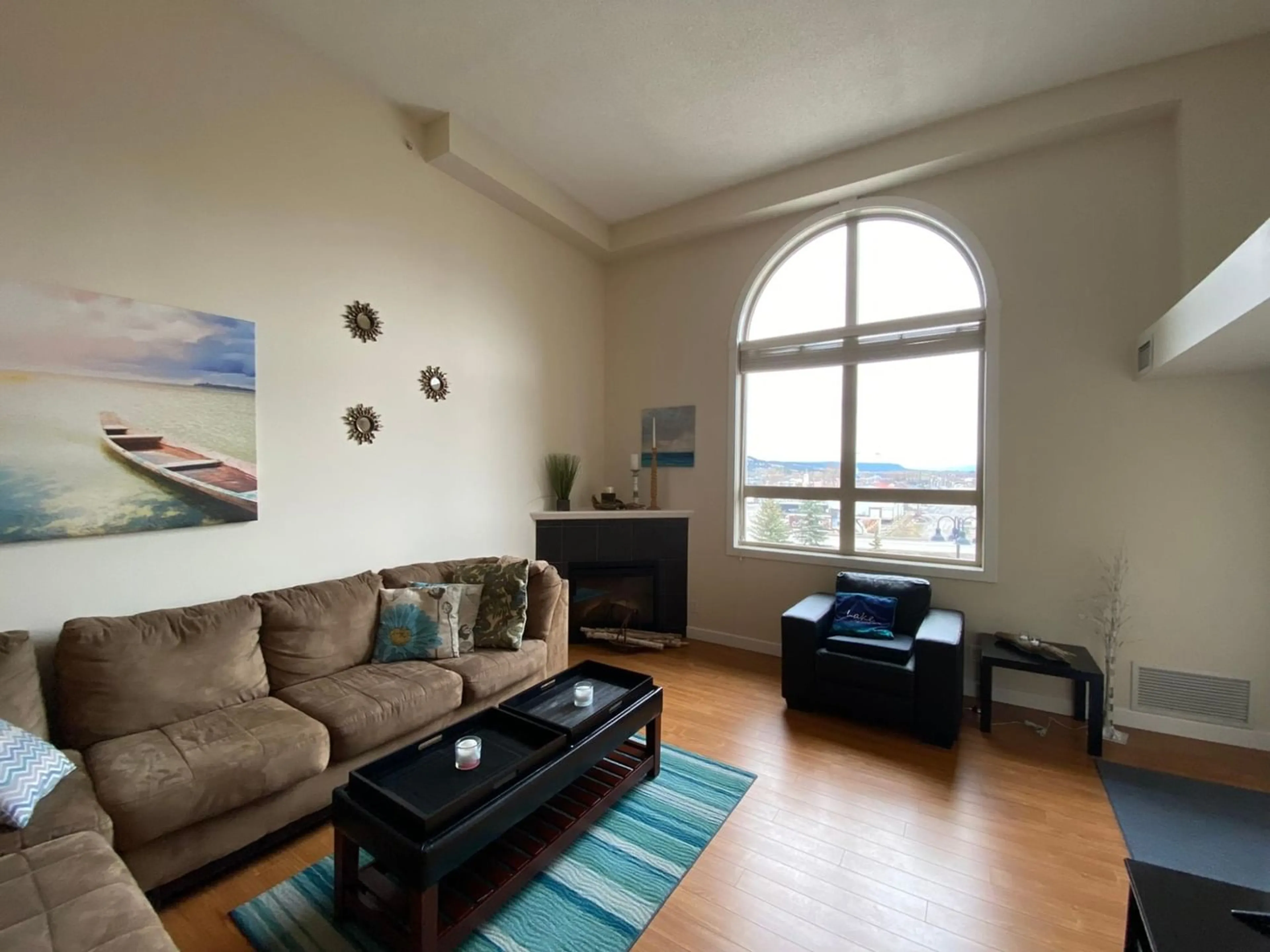 Living room for 1416 - 205 THIRD AVENUE, Invermere British Columbia V0A1K7