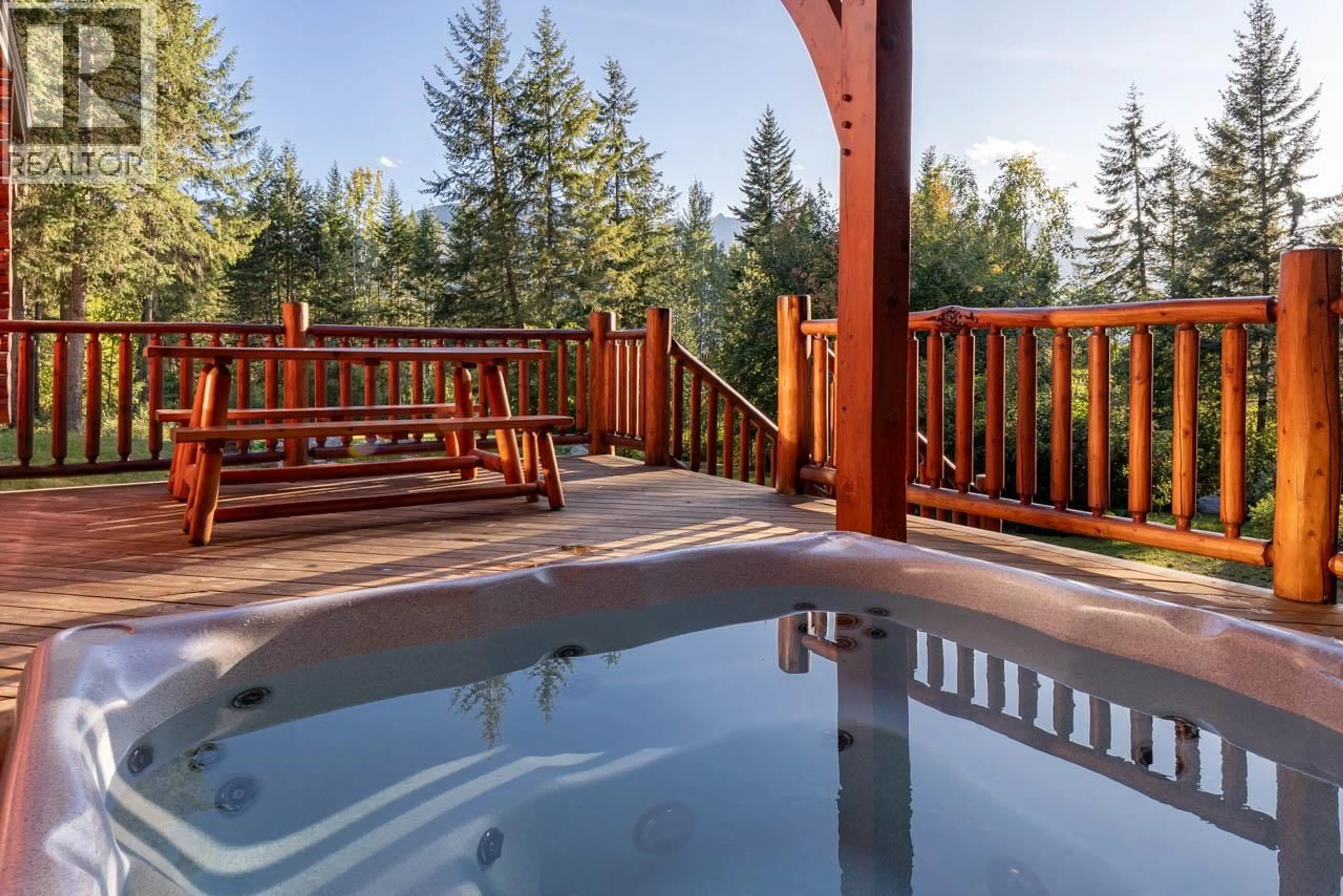 Patio, water/lake/river/ocean view for 823 CRANDALL ROAD, Golden British Columbia V0A1H2