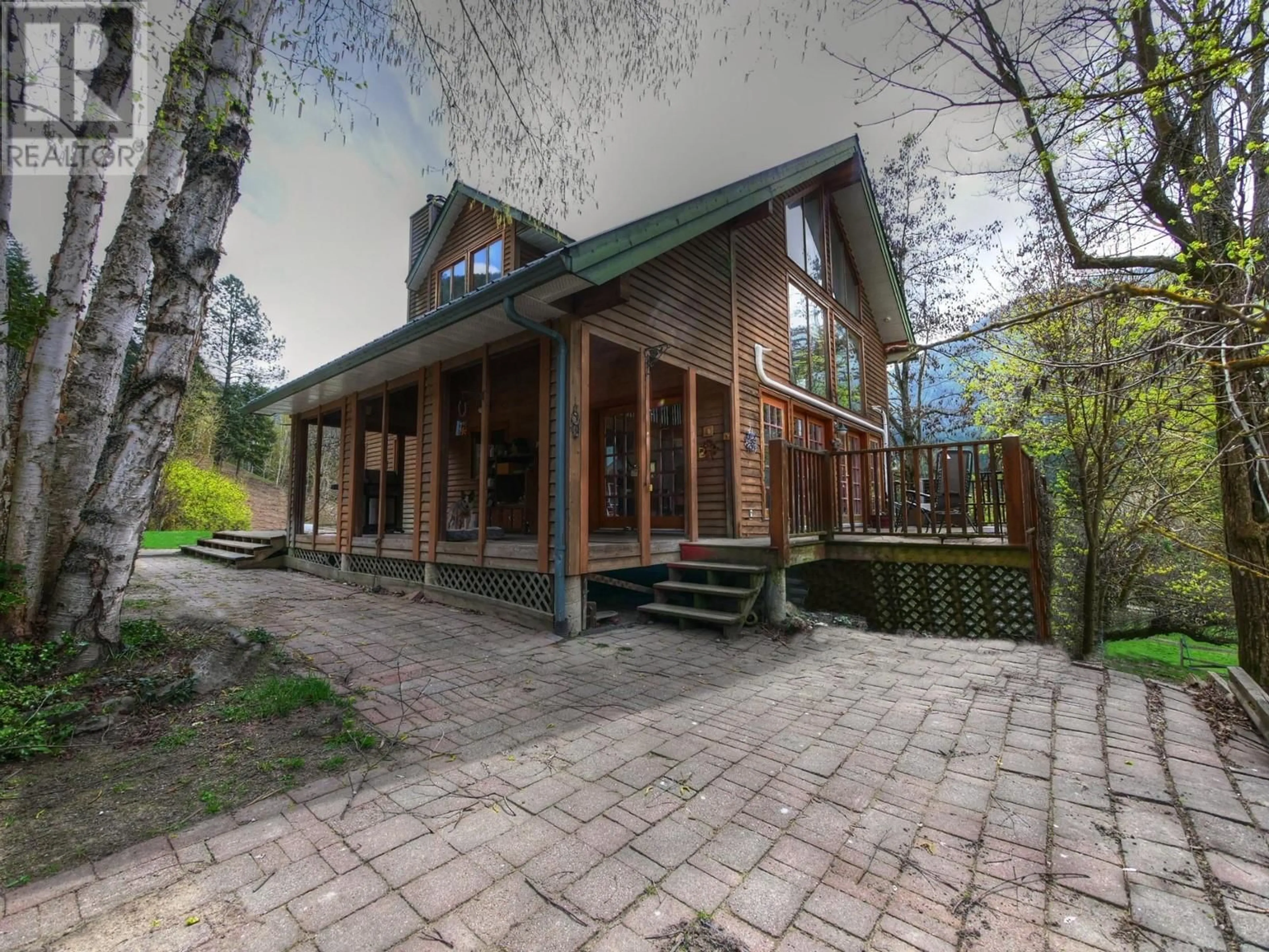 A pic from outside/outdoor area/front of a property/back of a property/a pic from drone, unknown for 2960 UPPER SLOCAN PARK ROAD, Slocan Park British Columbia V0G2E0