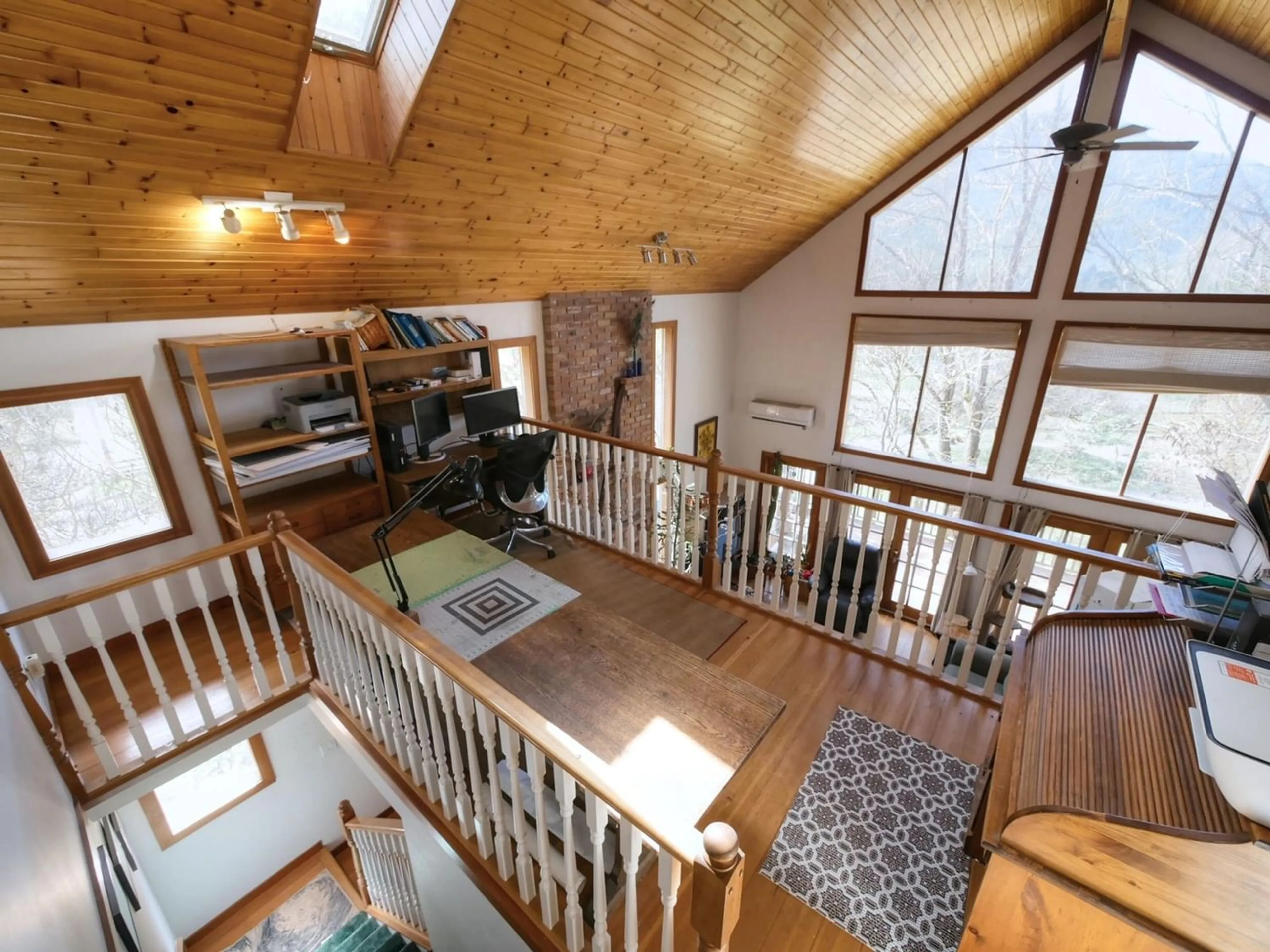 Indoor foyer, wood floors for 2960 UPPER SLOCAN PARK Road, Slocan Park British Columbia V0G2E0