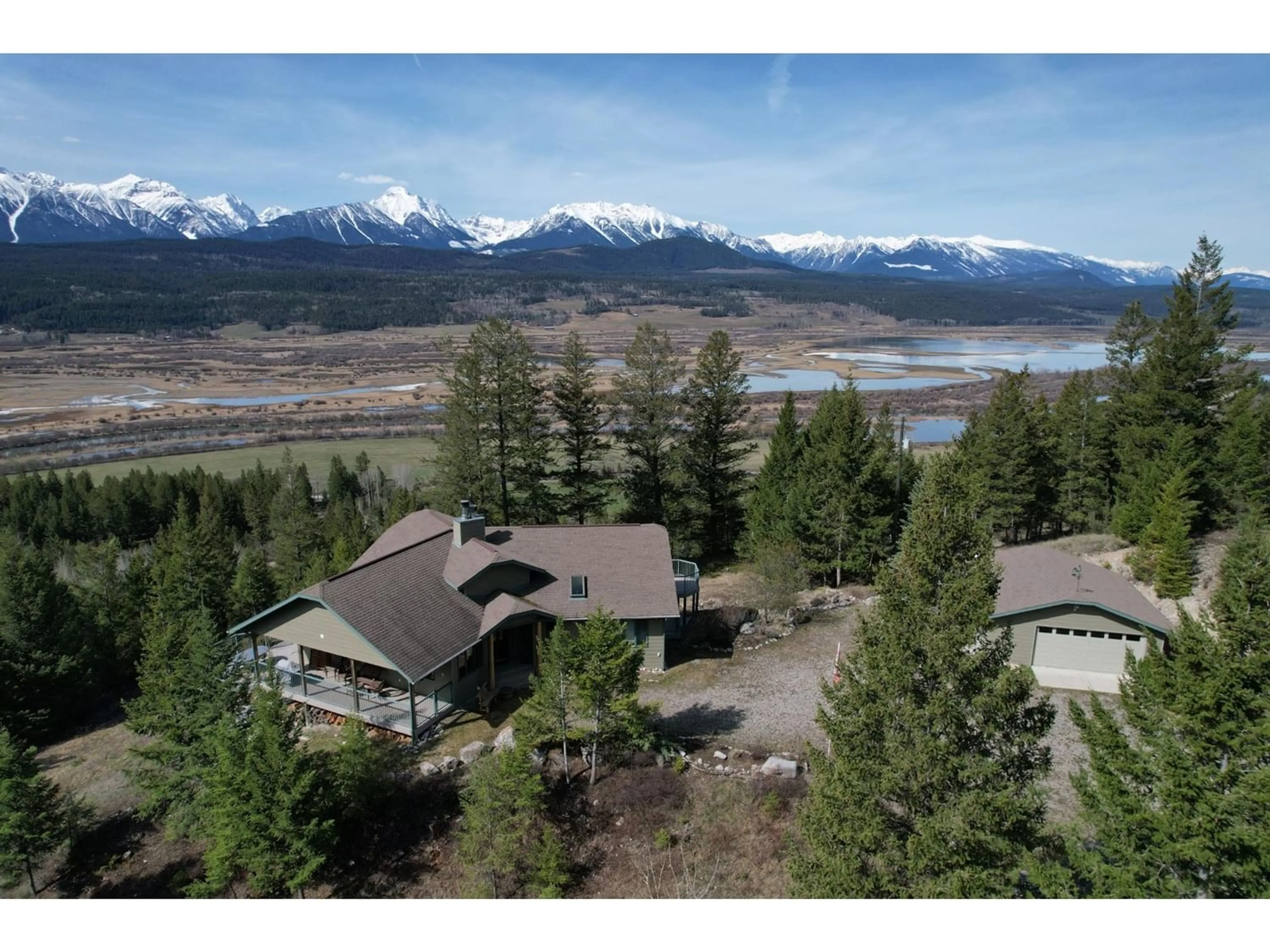 A pic from exterior of the house or condo, the view of lake or river for 2360/2380 95 Highway, Spillimacheen British Columbia V0A1P0