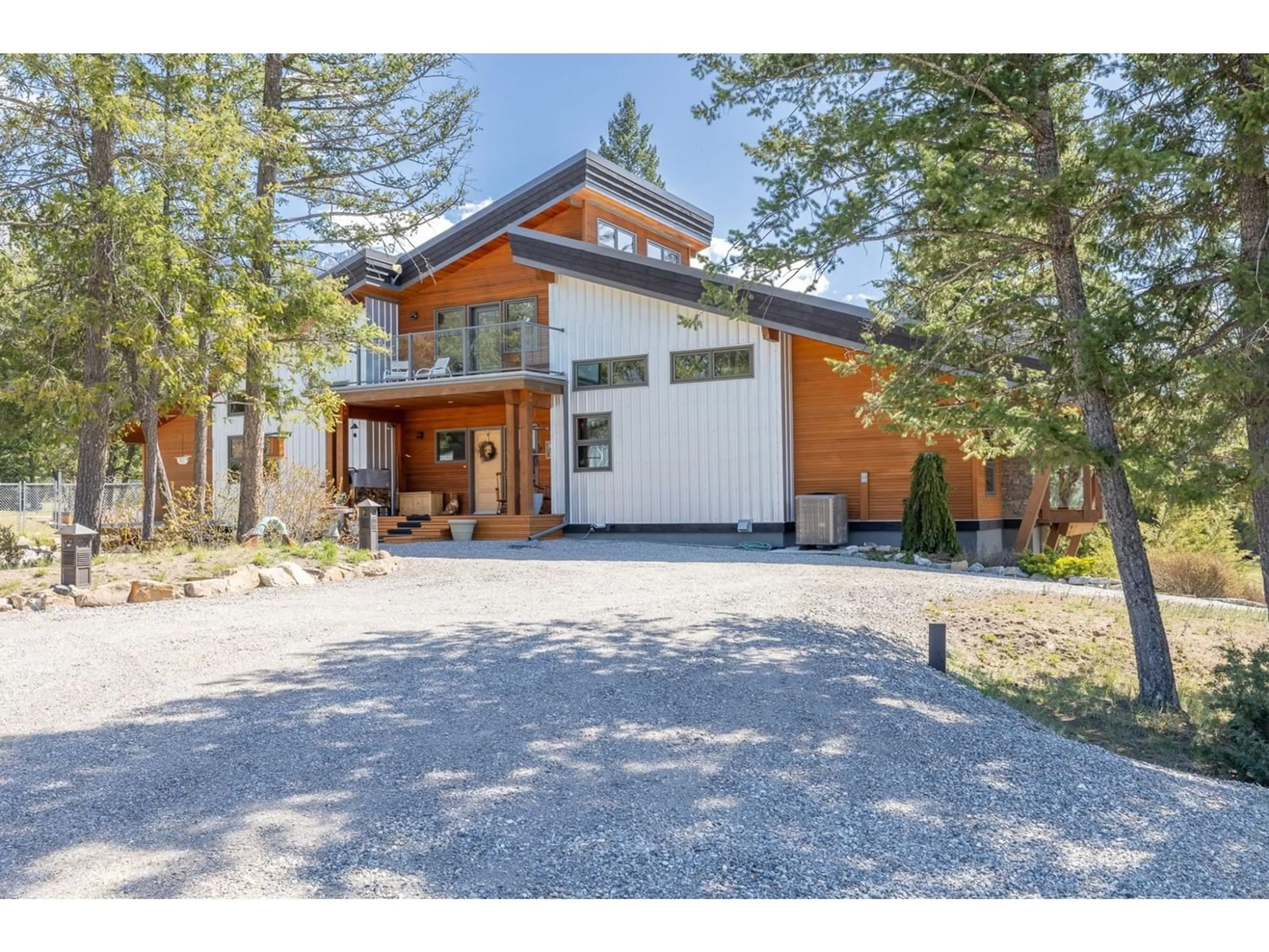 Frontside or backside of a home for 4 - 2400 KOOTENAY RD NO 3 ROAD, Invermere British Columbia V0B2L2