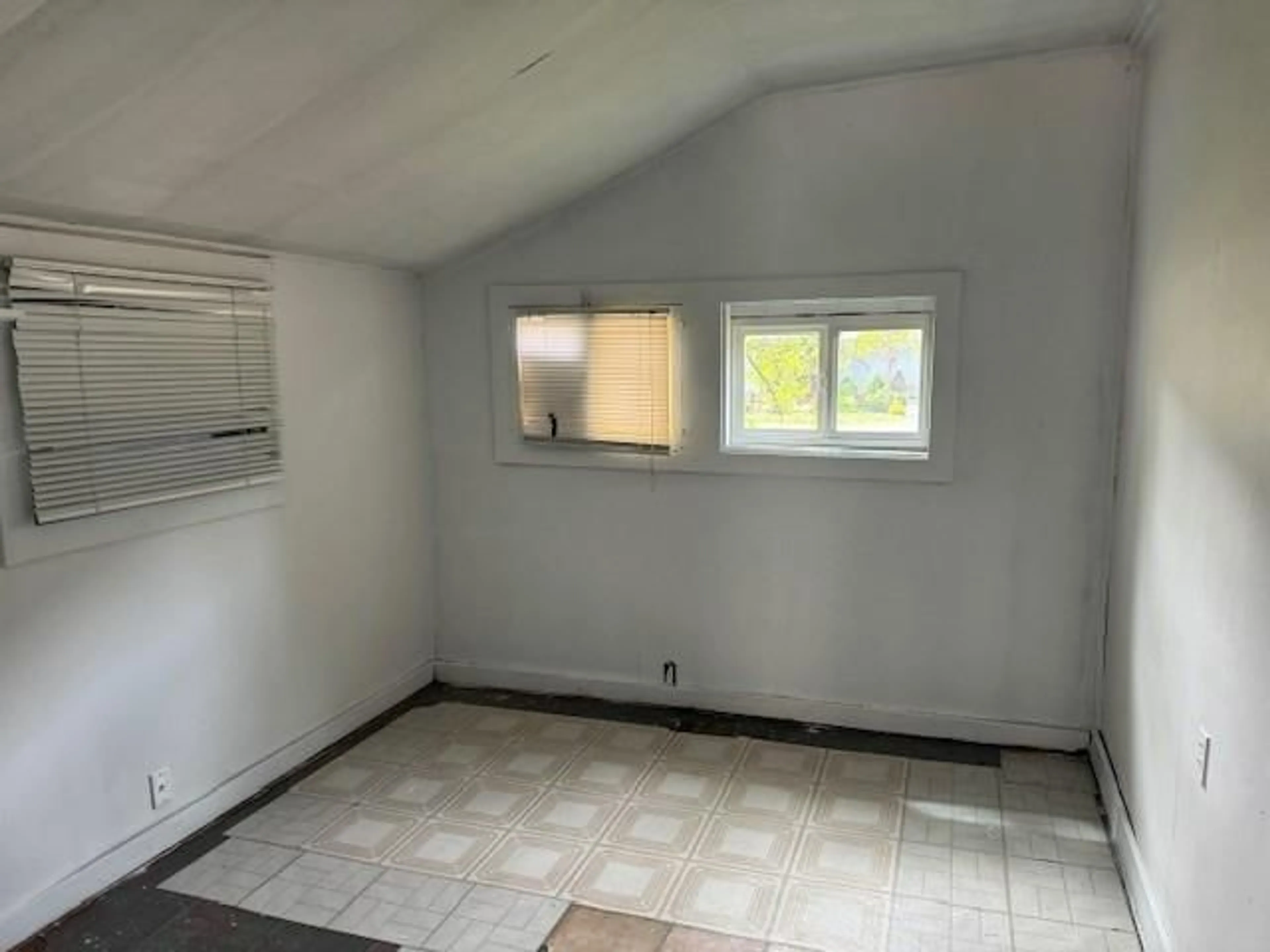 A pic of a room, unknown floor for 693 NINTH Avenue, Midway British Columbia V0H1M0