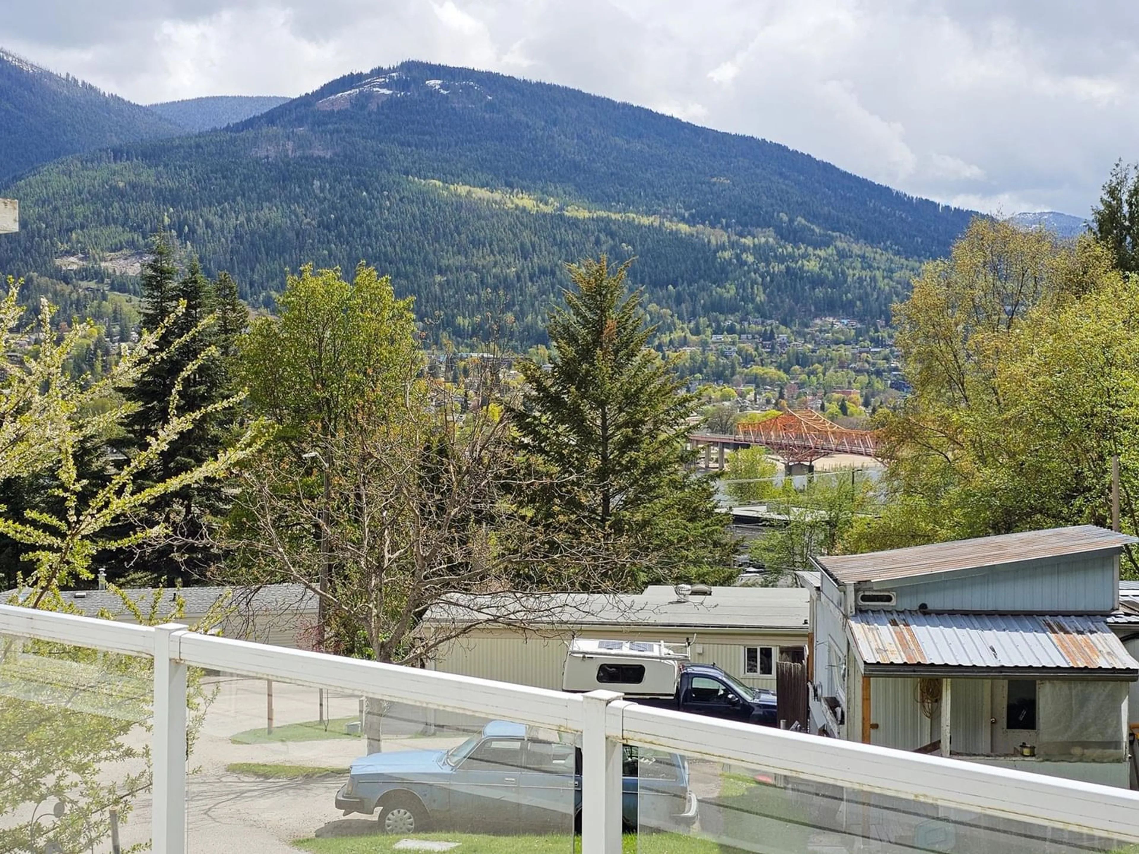 Patio for 60 - 739 HIGHWAY 3A, Nelson British Columbia V1L6M5