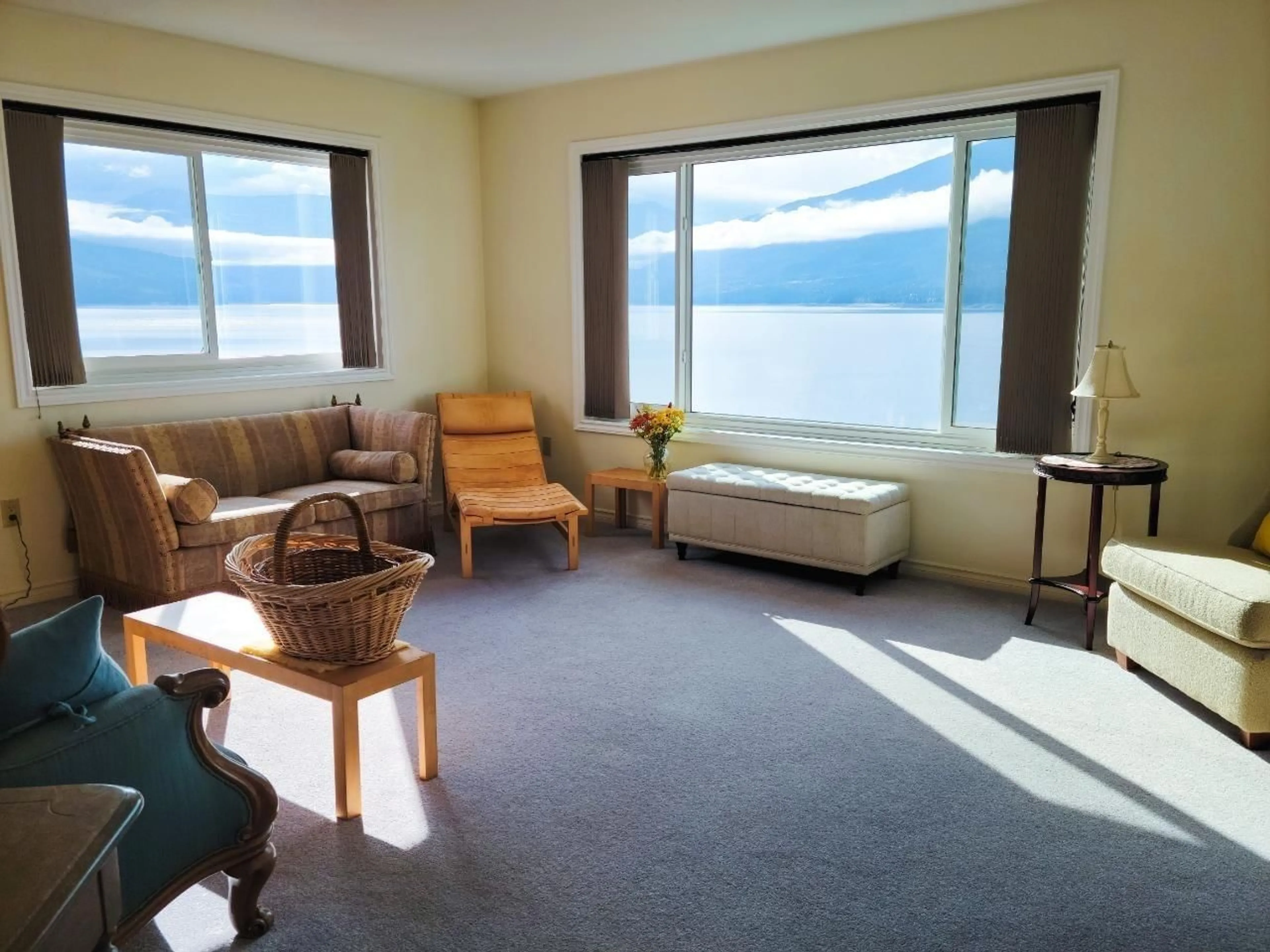 A pic of a room for 2 - 94 1ST AVENUE SW, Nakusp British Columbia V0G1R0