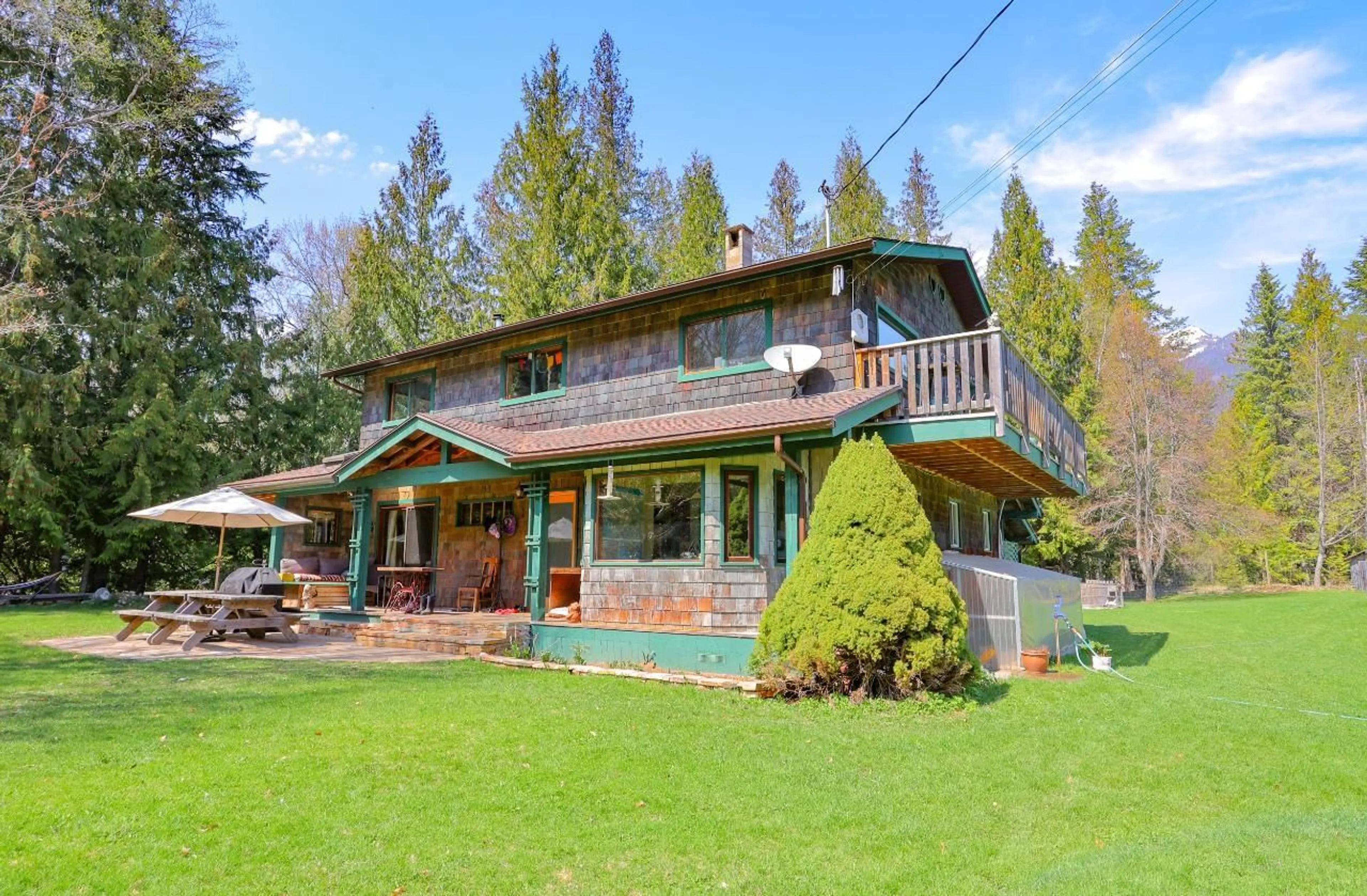 Cottage for 4038 WOYKIN ROAD, Passmore British Columbia V0G2J0