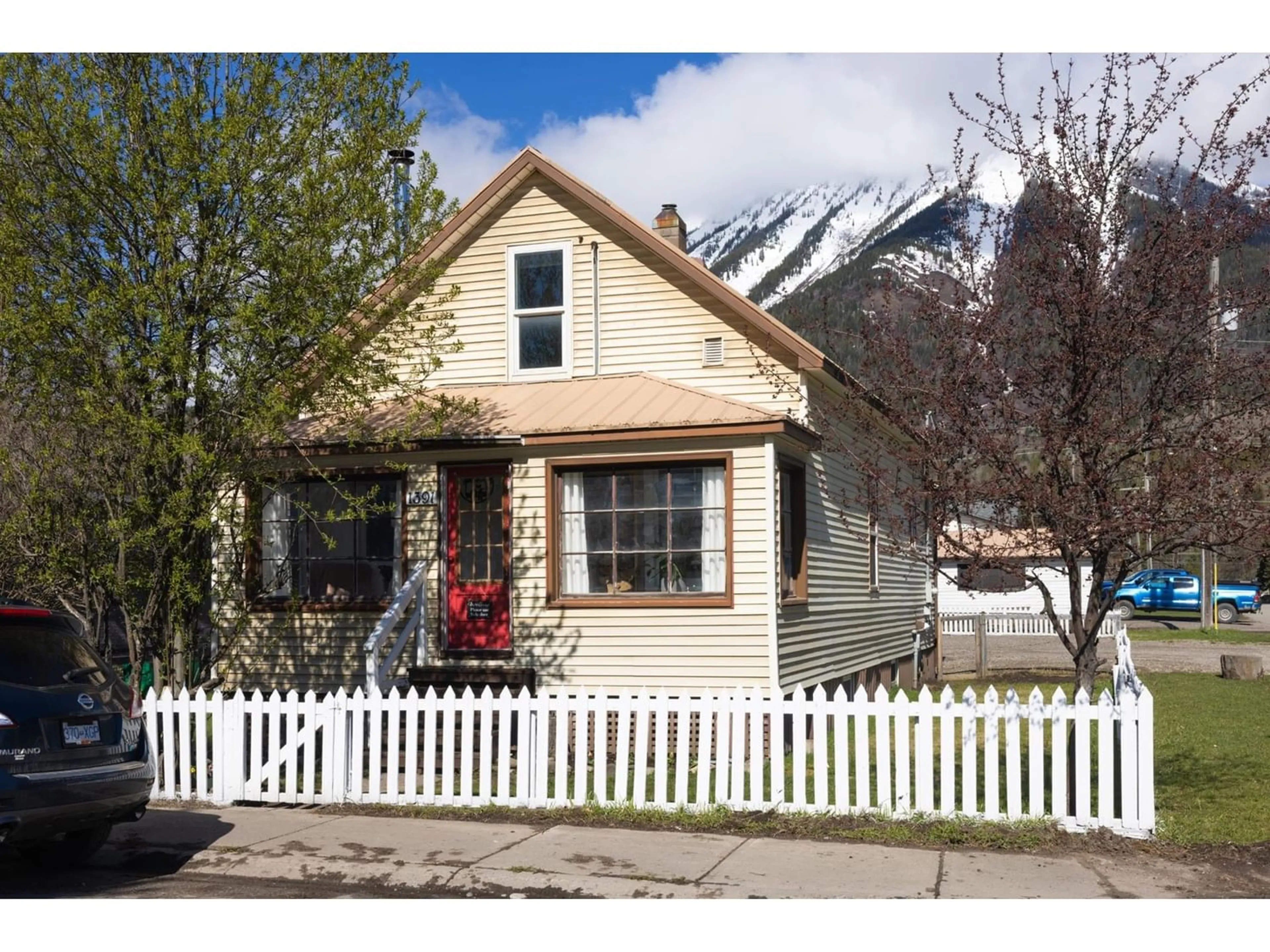 Frontside or backside of a home for 1391 7TH AVENUE, Fernie British Columbia V0B1M5