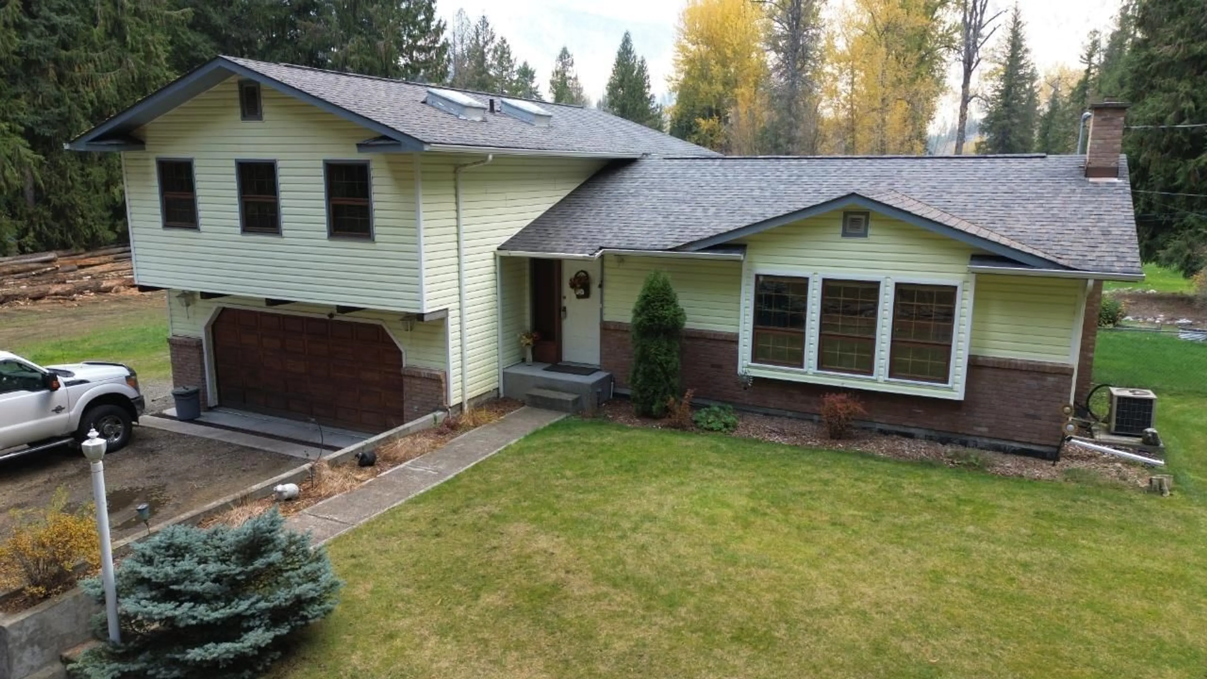 Frontside or backside of a home for 1535 GILPIN ROAD, Grand Forks British Columbia V0H1H9