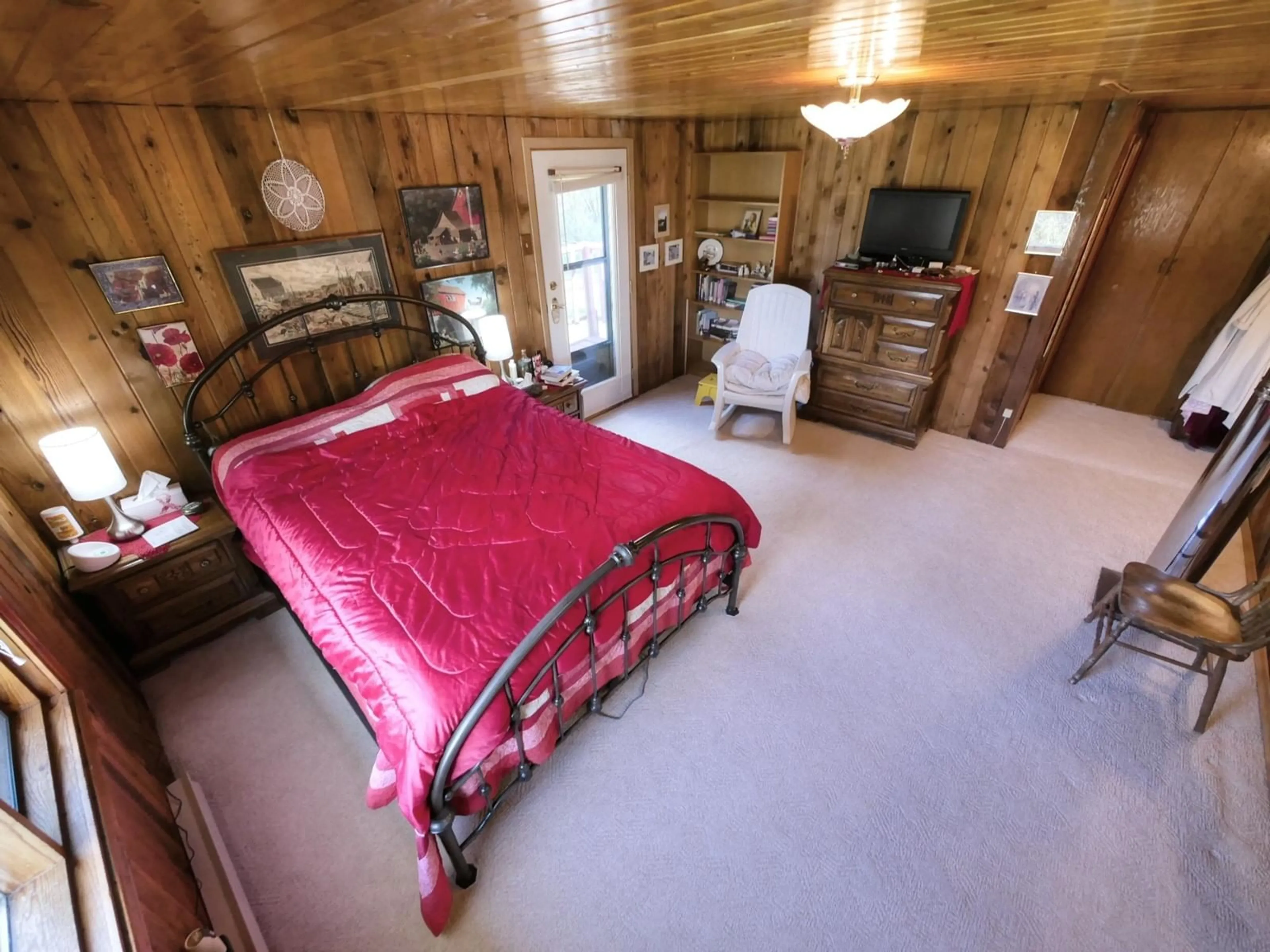 A pic of a room, wood floors for 1365 GRANARY Road, Creston British Columbia V0B1G7