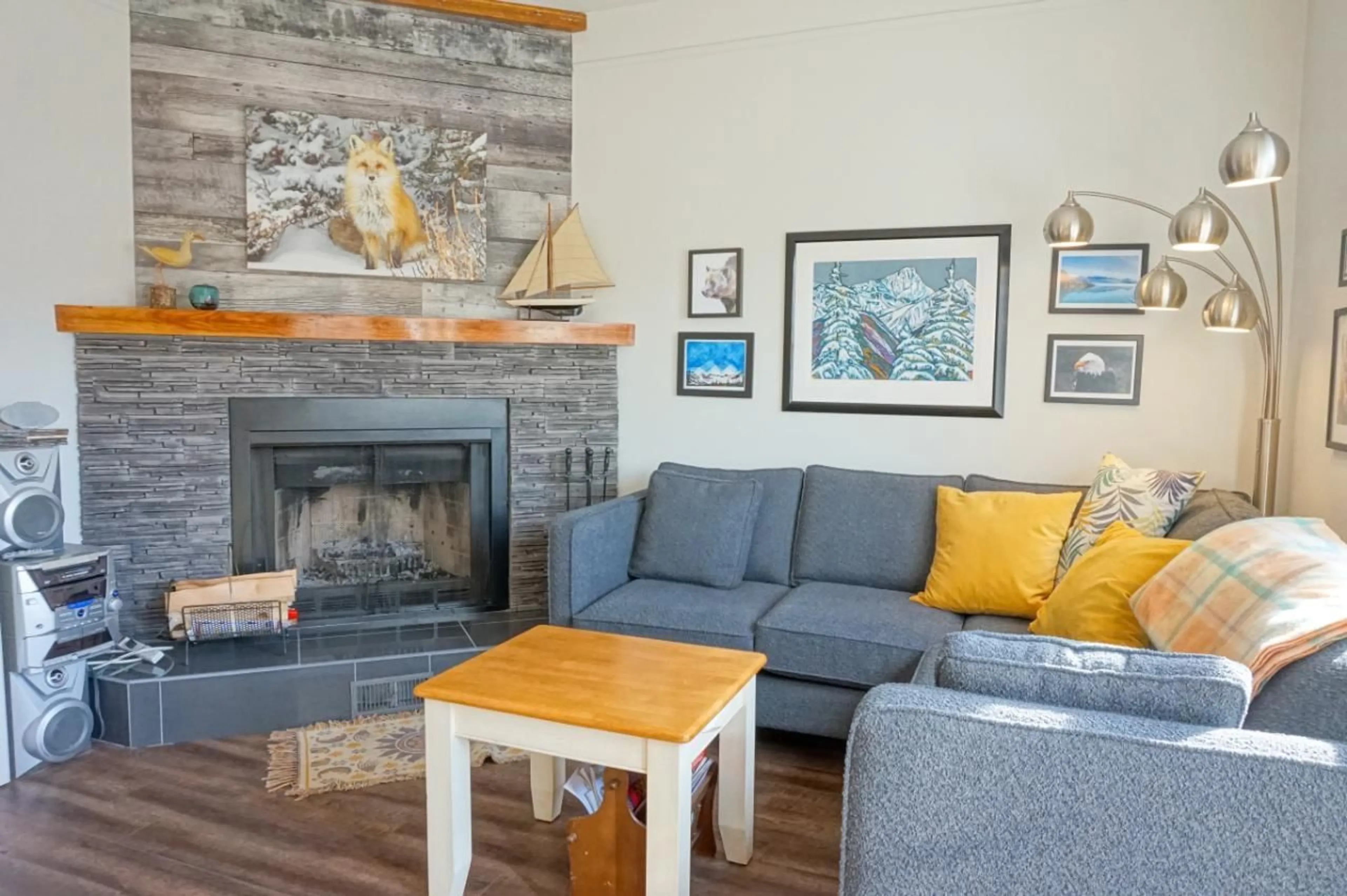 Living room for E - 1680 SINCLAIR AVENUE, Windermere British Columbia V0B2L0