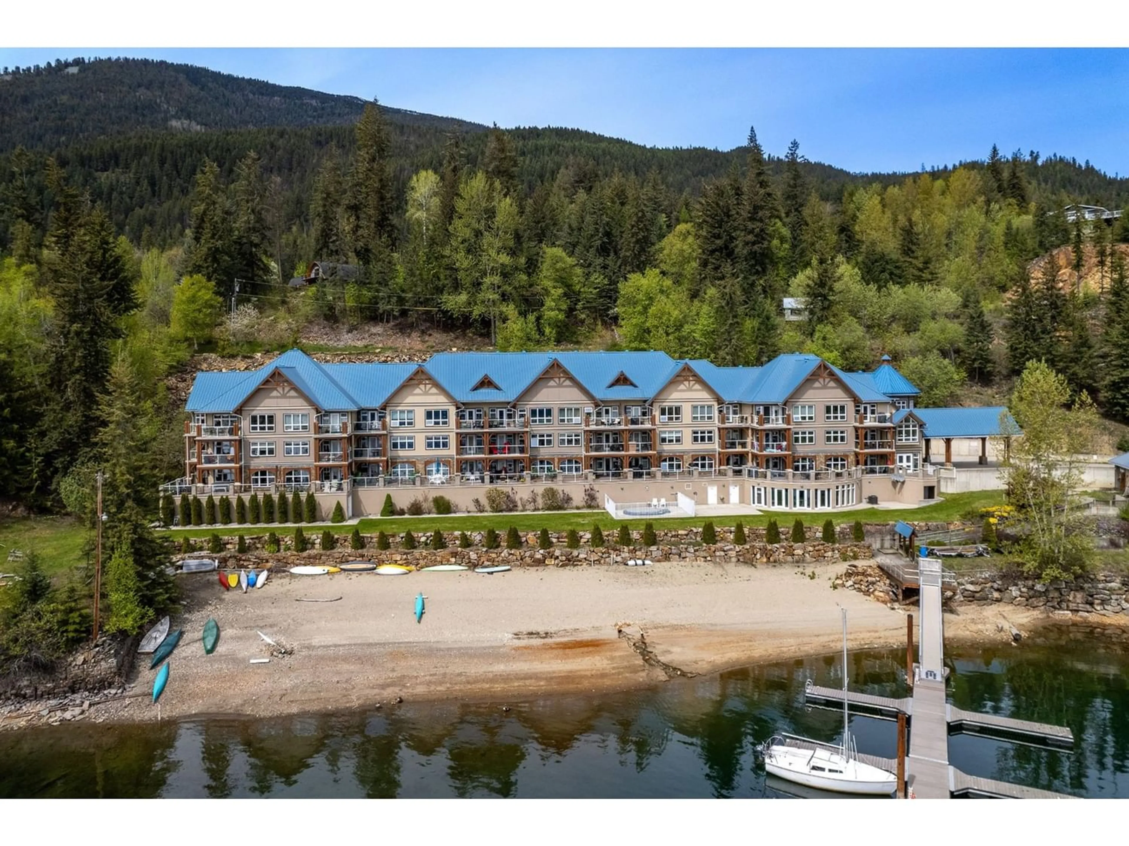 Lakeview for 305 - 550 RAINBOW DRIVE, Kaslo British Columbia V0G1M0