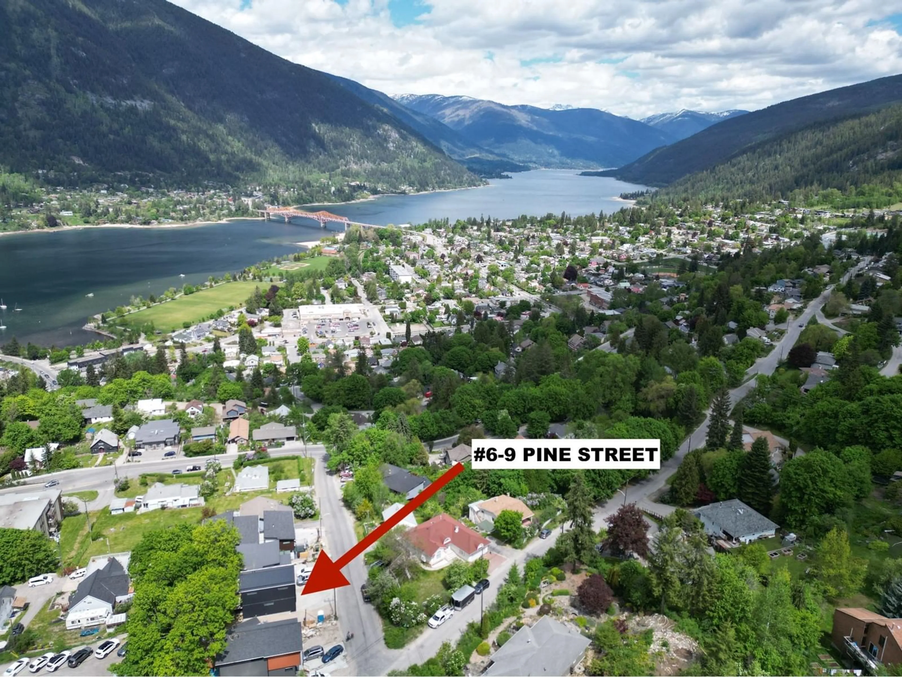 Frontside or backside of a home for 6 - 9 PINE STREET, Nelson British Columbia V1L2J8