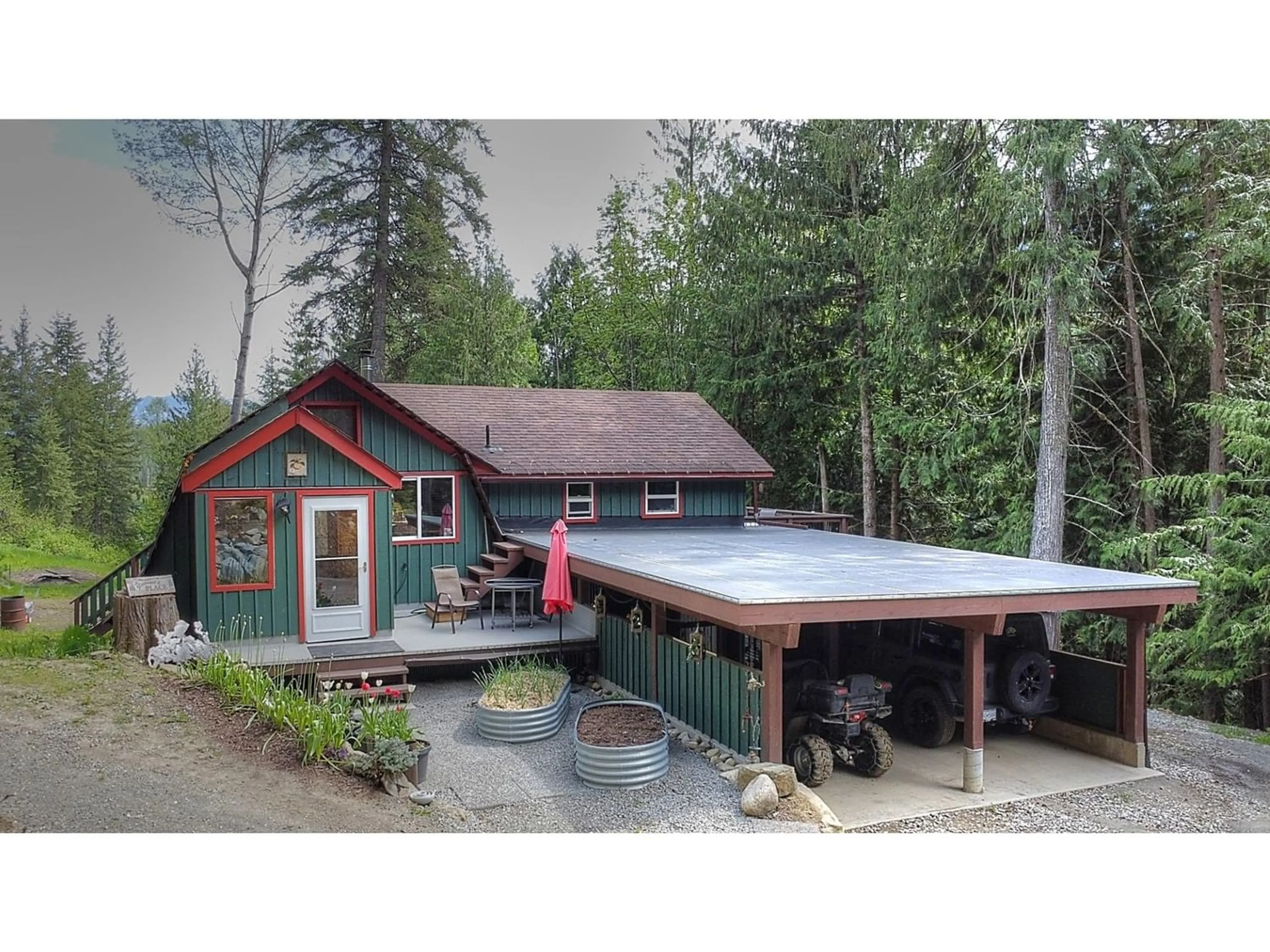 Cottage for 1608 ZWICKY ROAD, Kaslo British Columbia V0G1M0