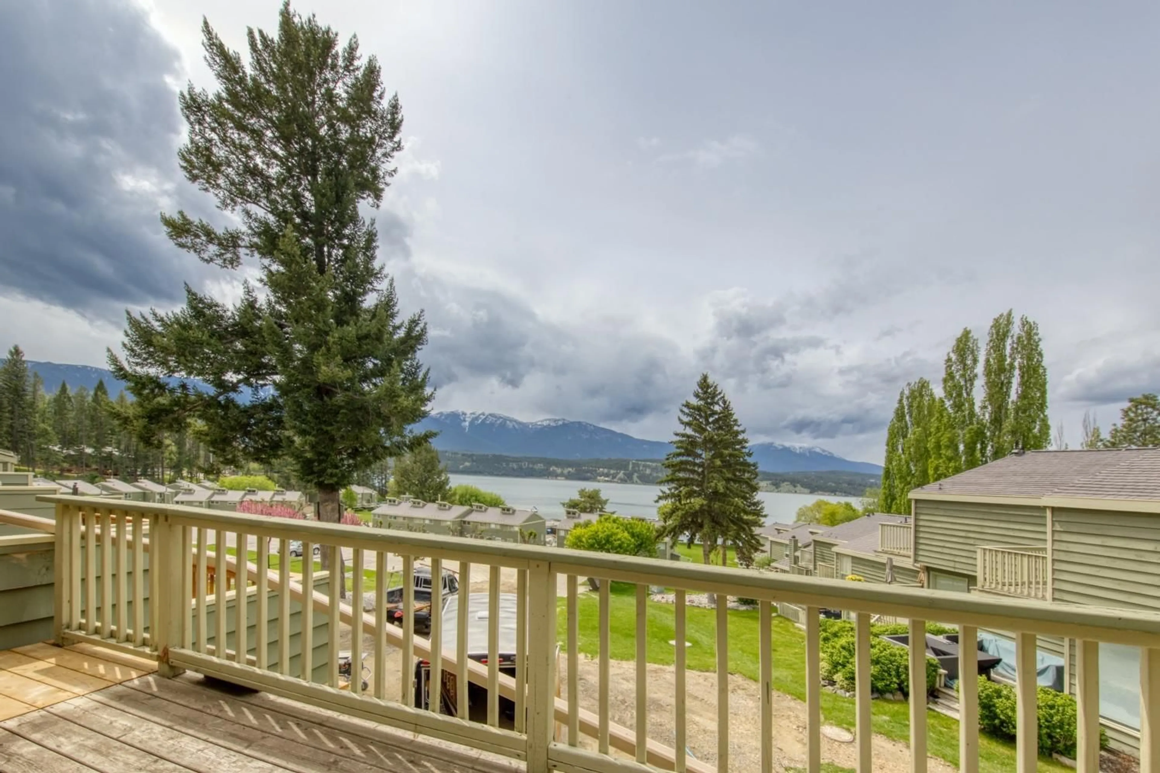 Lakeview for 91 - 1370 TERRAVISTA ROAD, Windermere British Columbia V0B2L1