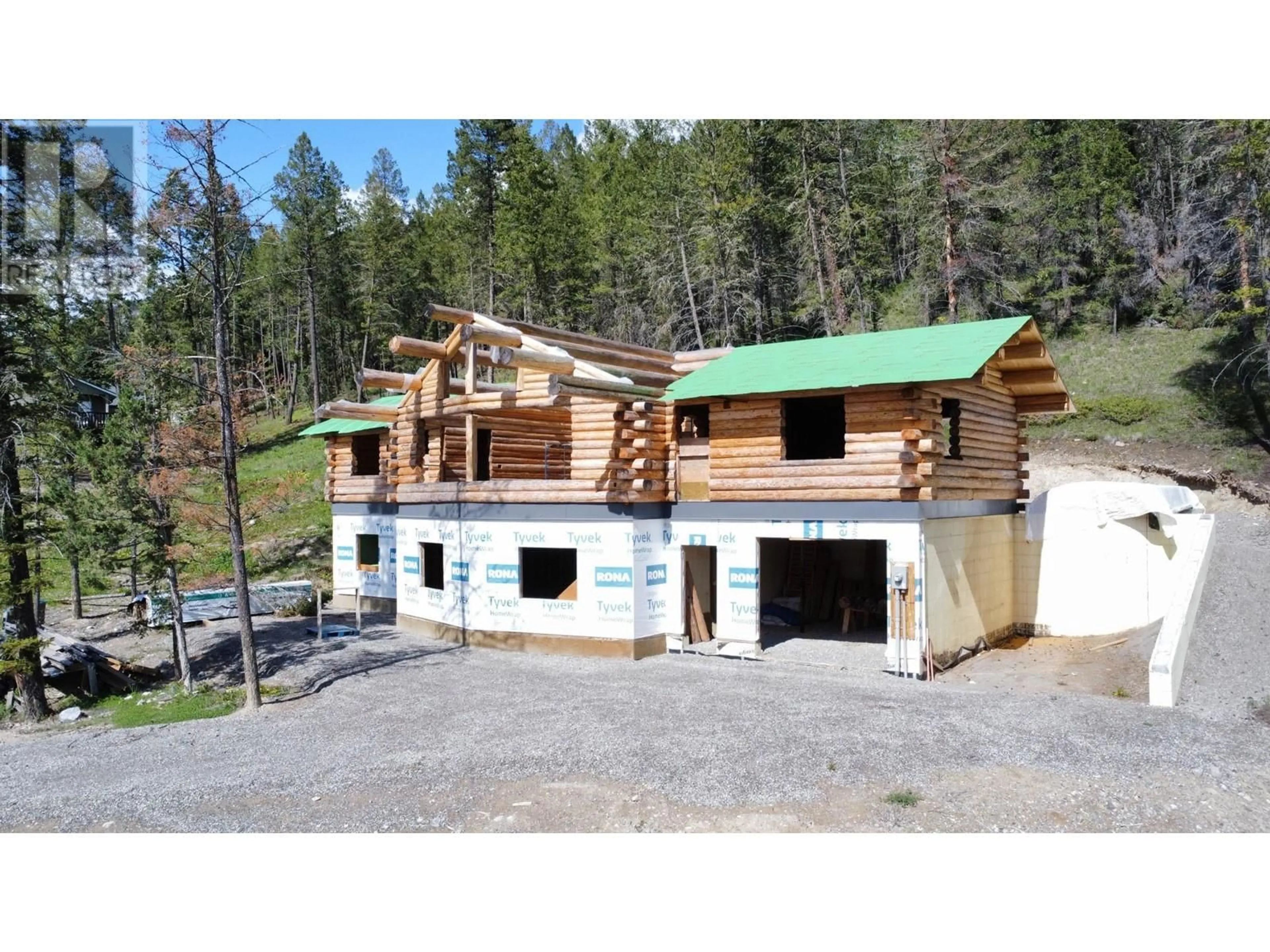 A pic from outside/outdoor area/front of a property/back of a property/a pic from drone, building for 4956 MOUNTAIN TOP DRIVE, Fairmont Hot Springs British Columbia V0B1L1