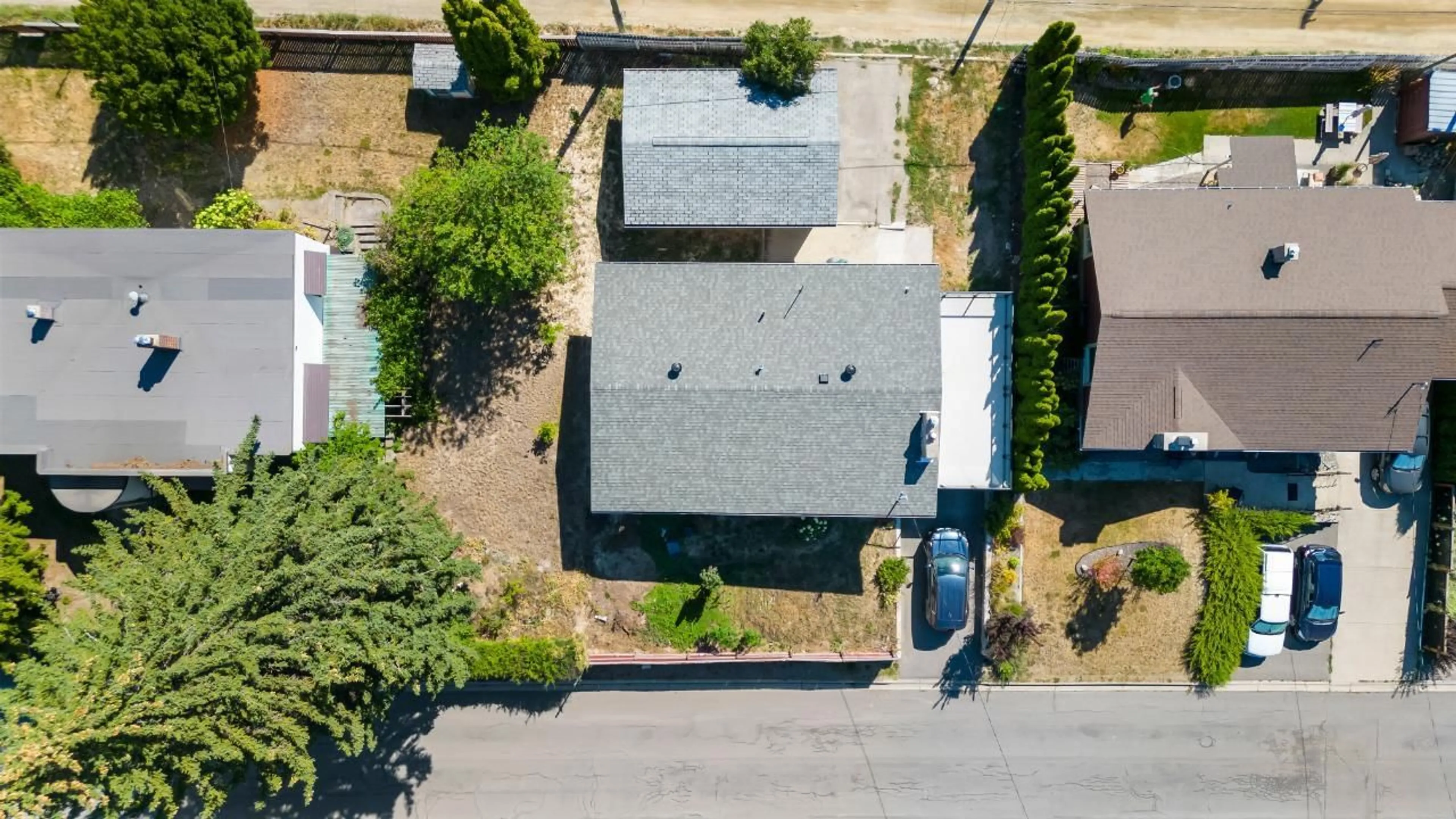 Frontside or backside of a home, the street view for 132 14TH  N Avenue, Creston British Columbia V0B1G0