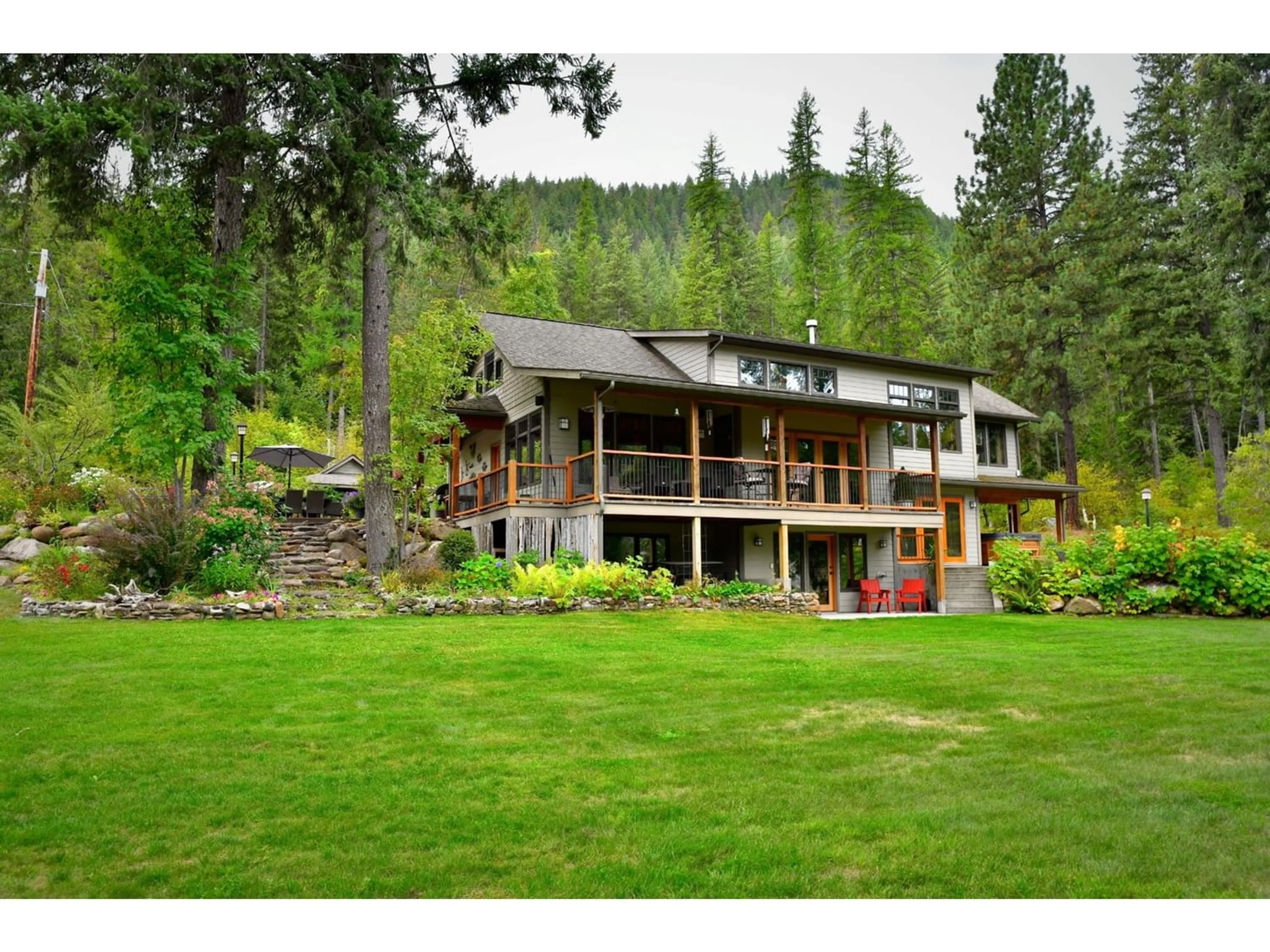 Frontside or backside of a home for 2660 SHOREACRES-GOOSE CREEK ROAD, Shoreacres British Columbia V1N4P4