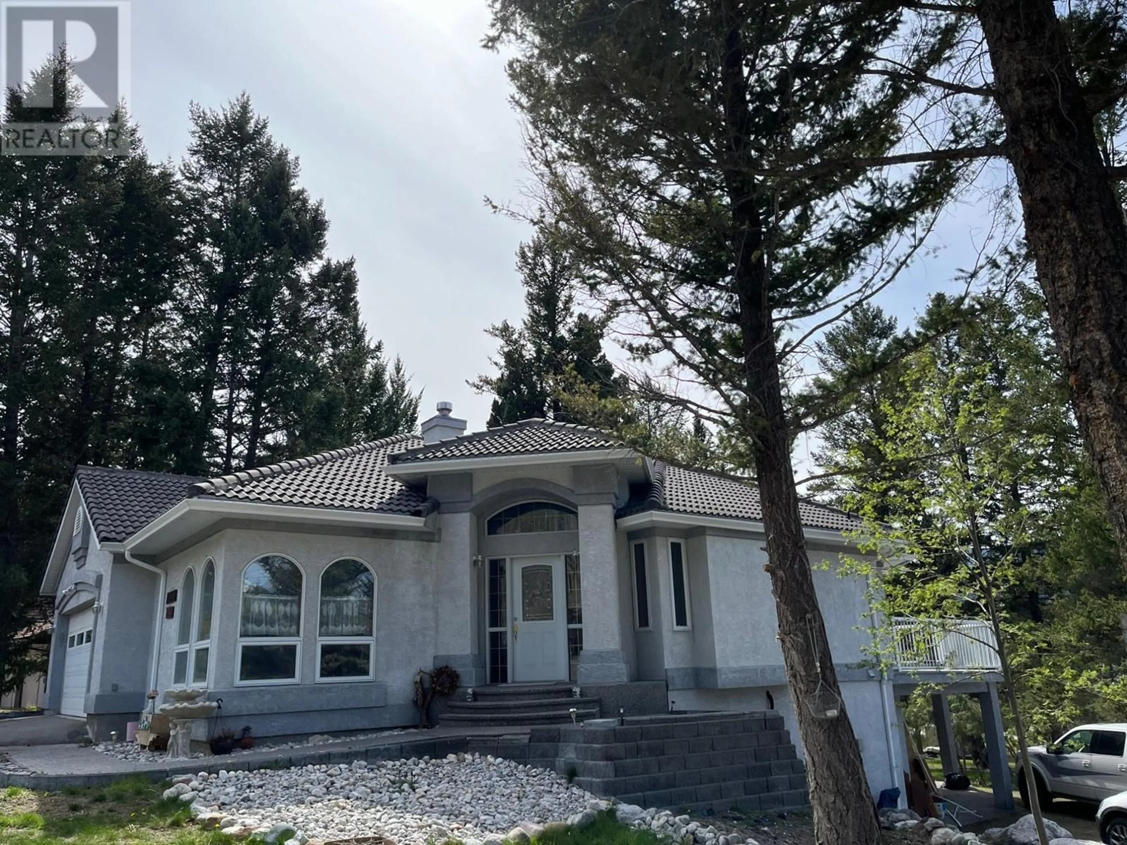 Home with vinyl exterior material, mountain view for 5133 RIVERVIEW PLACE, Fairmont Hot Springs British Columbia V0B1L1