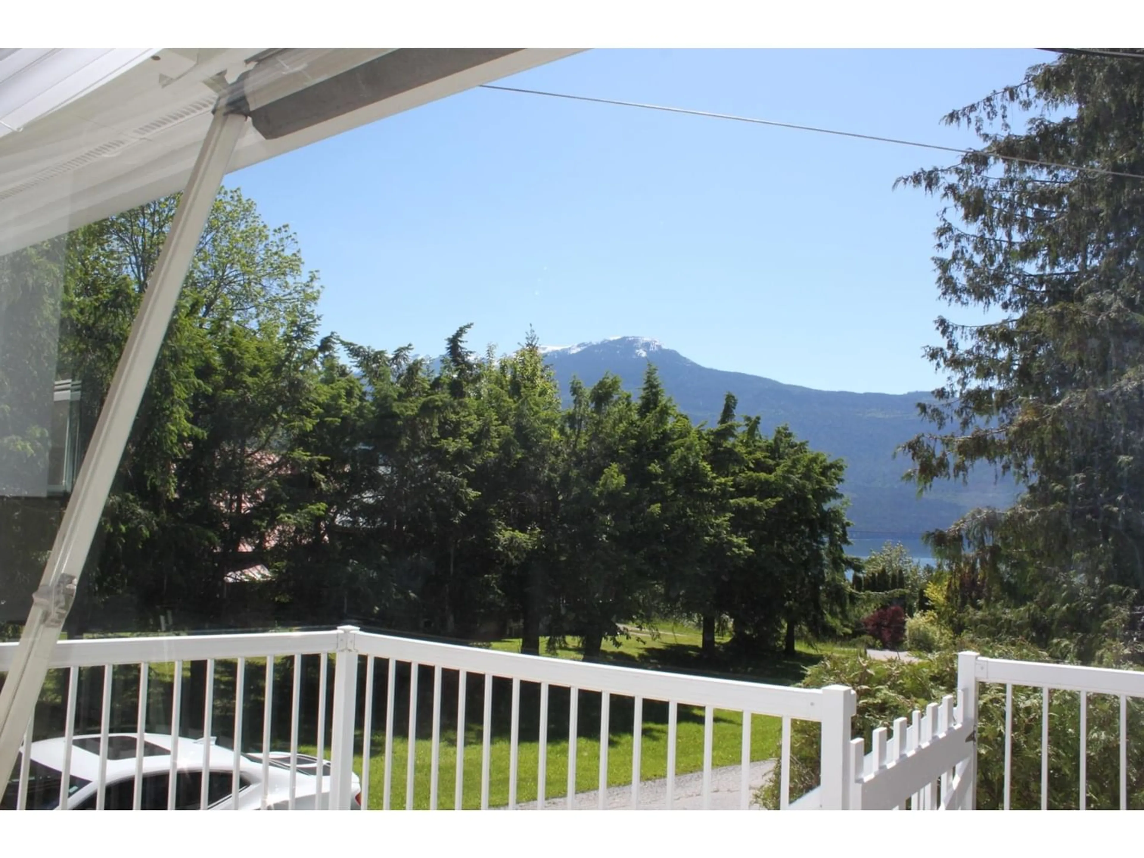 A pic from exterior of the house or condo for 270 GLENACRES ROAD, Nakusp British Columbia V0G1R0