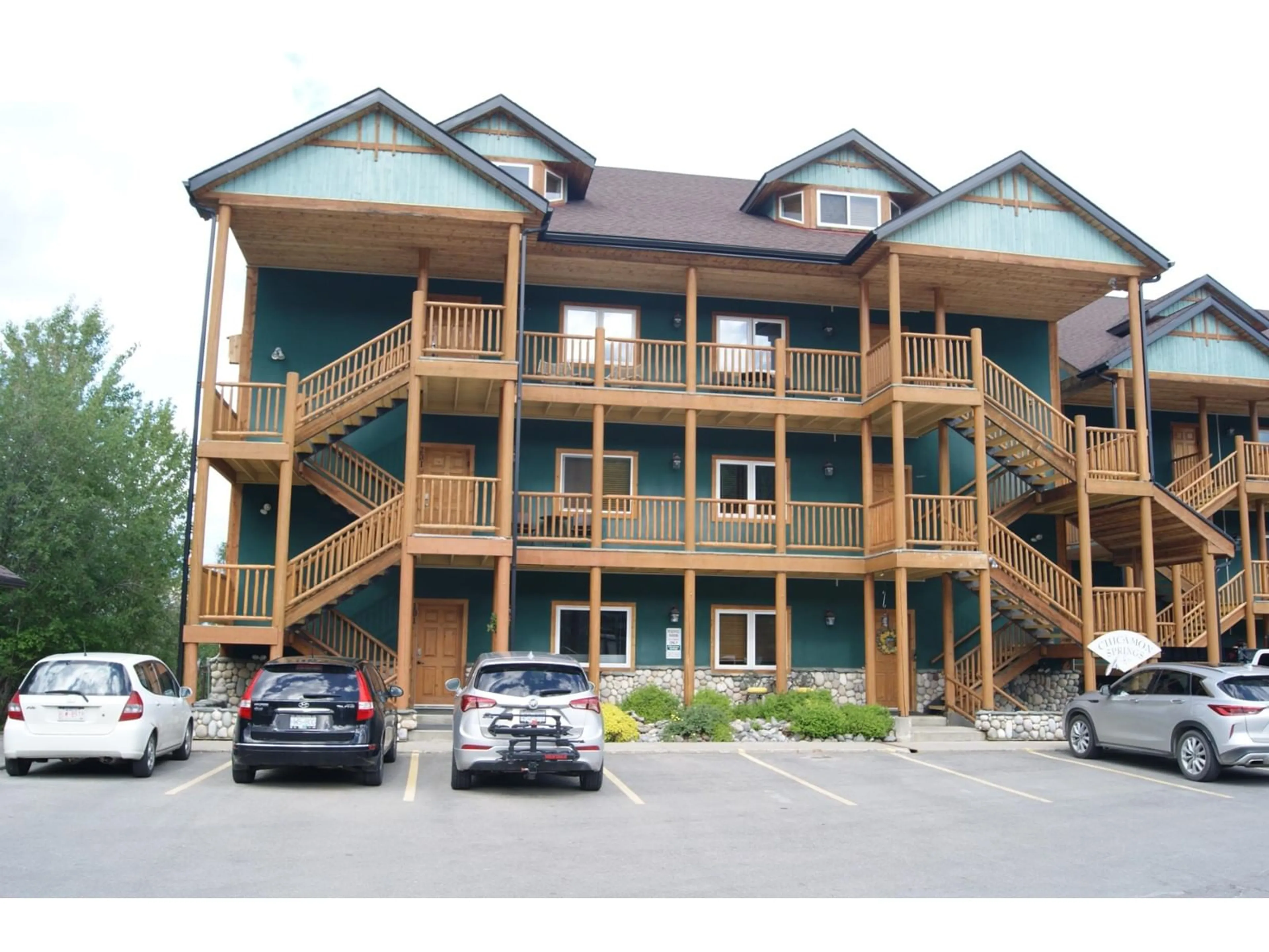 A pic from exterior of the house or condo for 201 - 890 DOGWOOD DRIVE, Kimberley British Columbia V1A2Y5